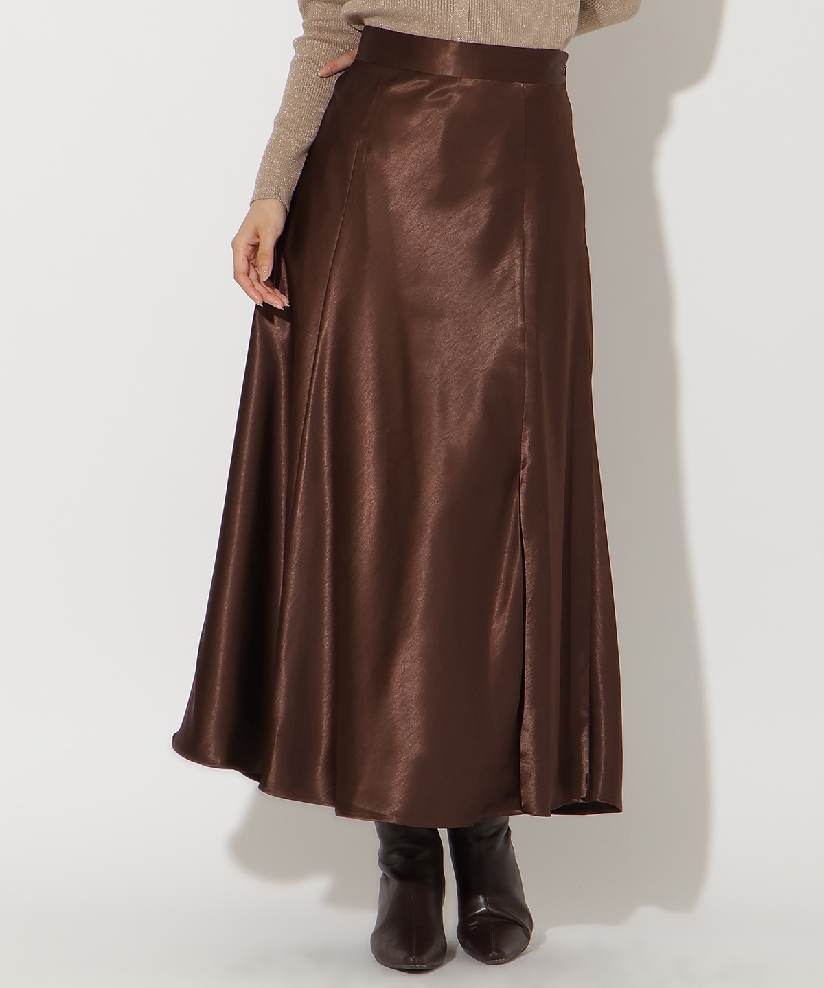 サテンバイアススカート