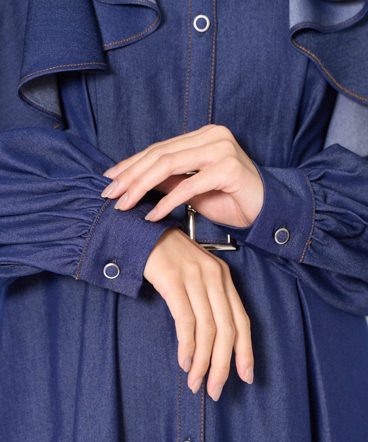 フリルケープシャツワンピース