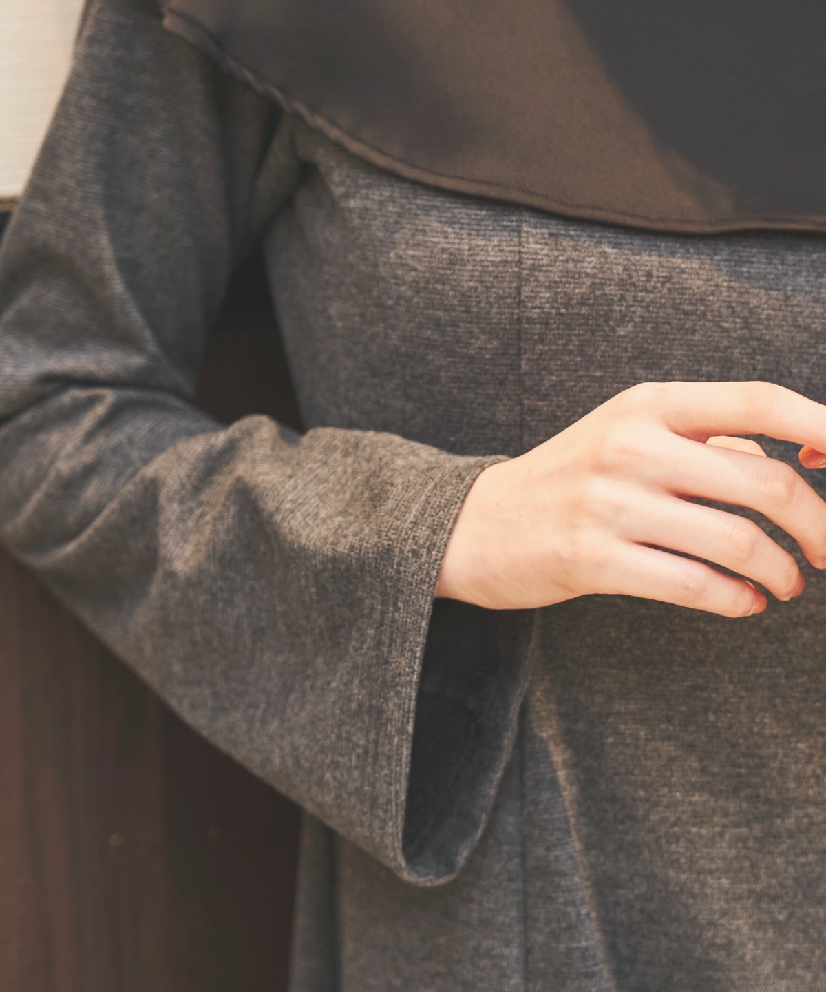 ショルダーリボンカットソーワンピース