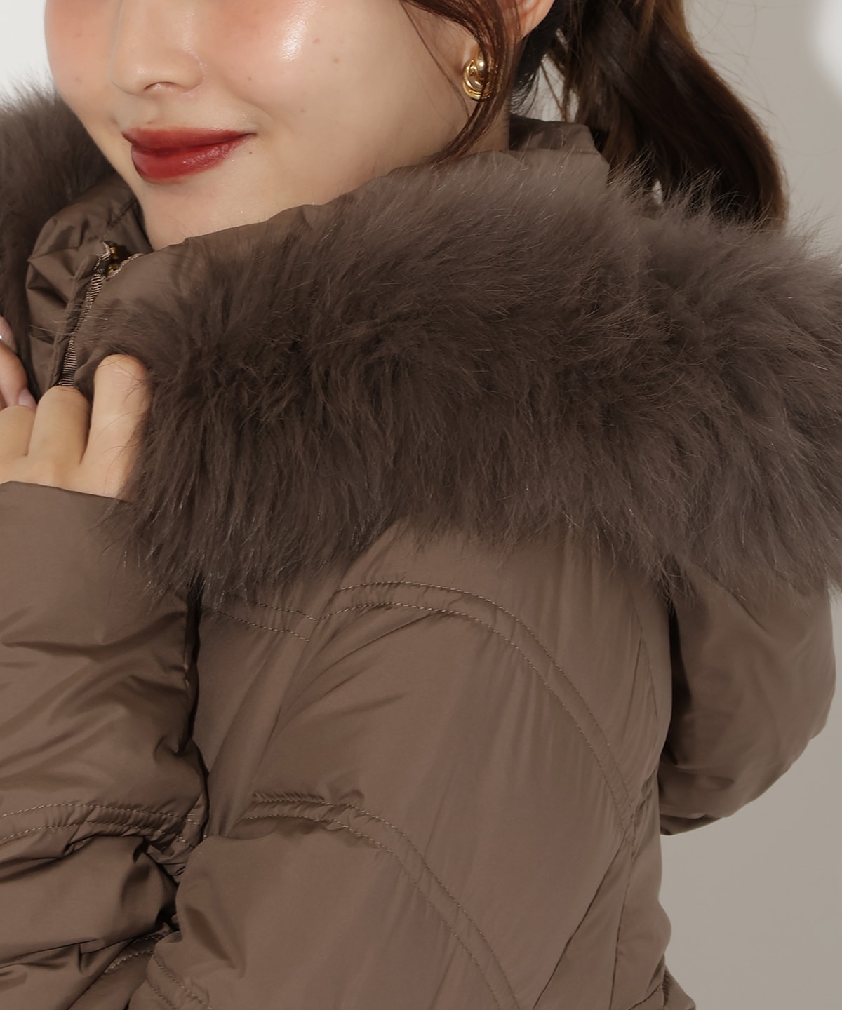 FOXファー付きスーパーロングダウン