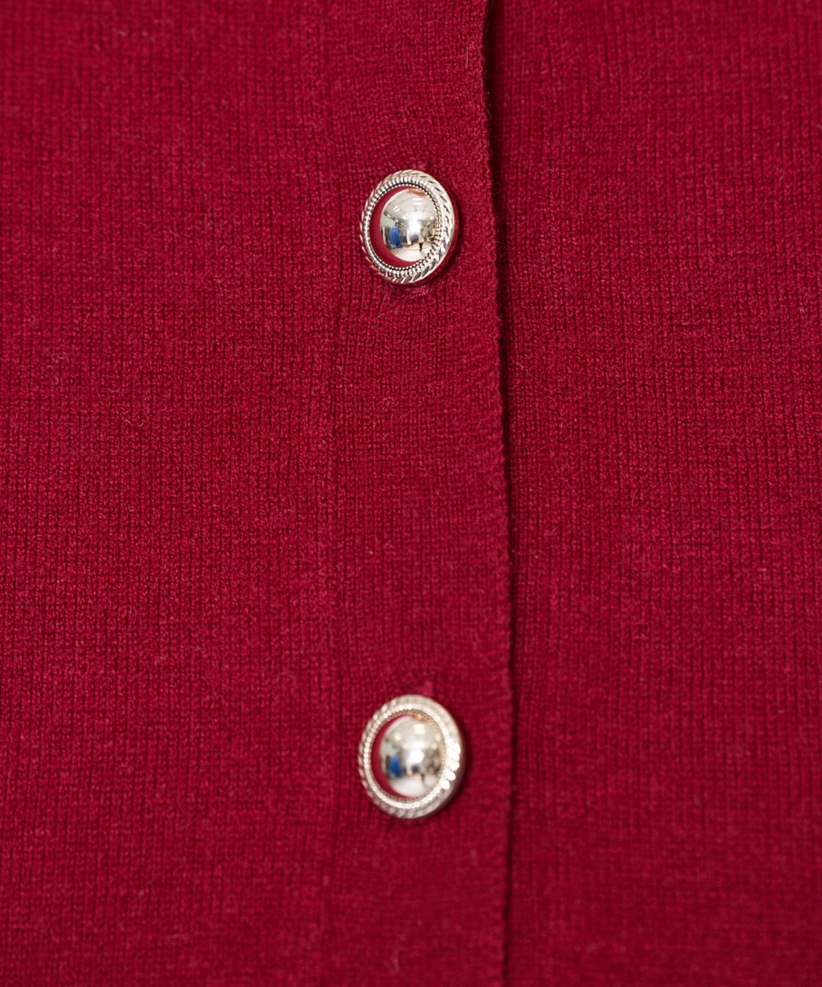 刺繍クルーネック長袖カーディガン