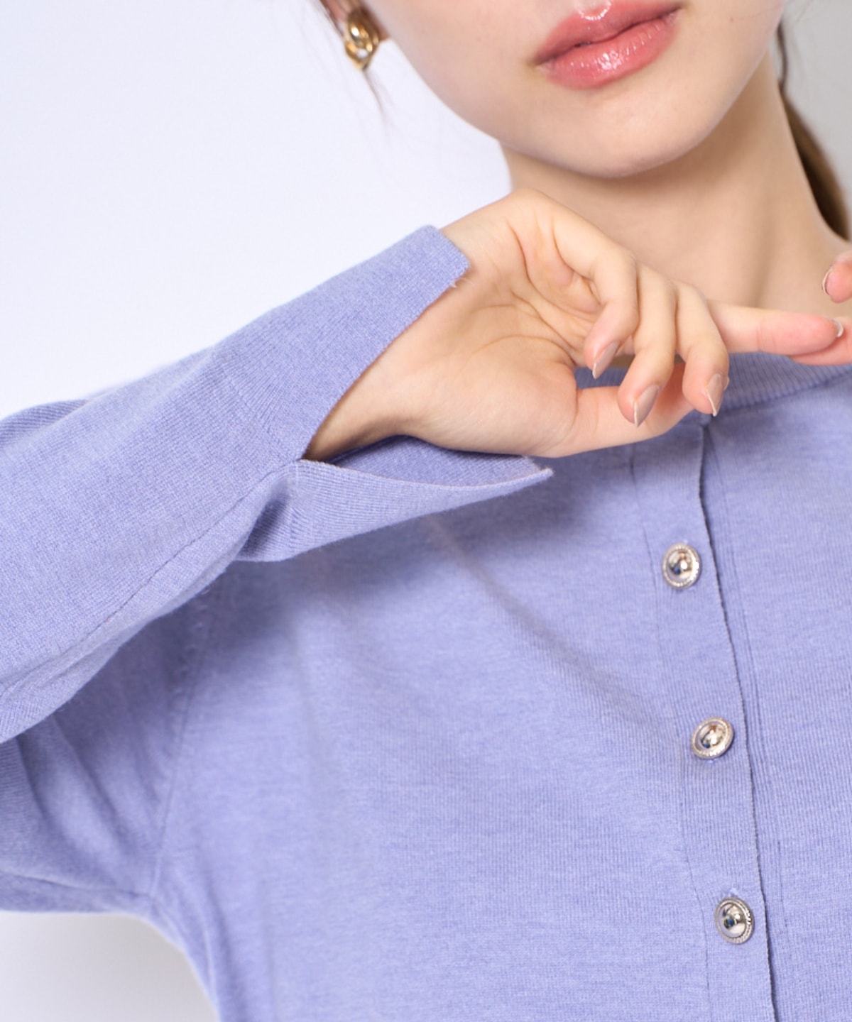 刺繍クルーネック長袖カーディガン