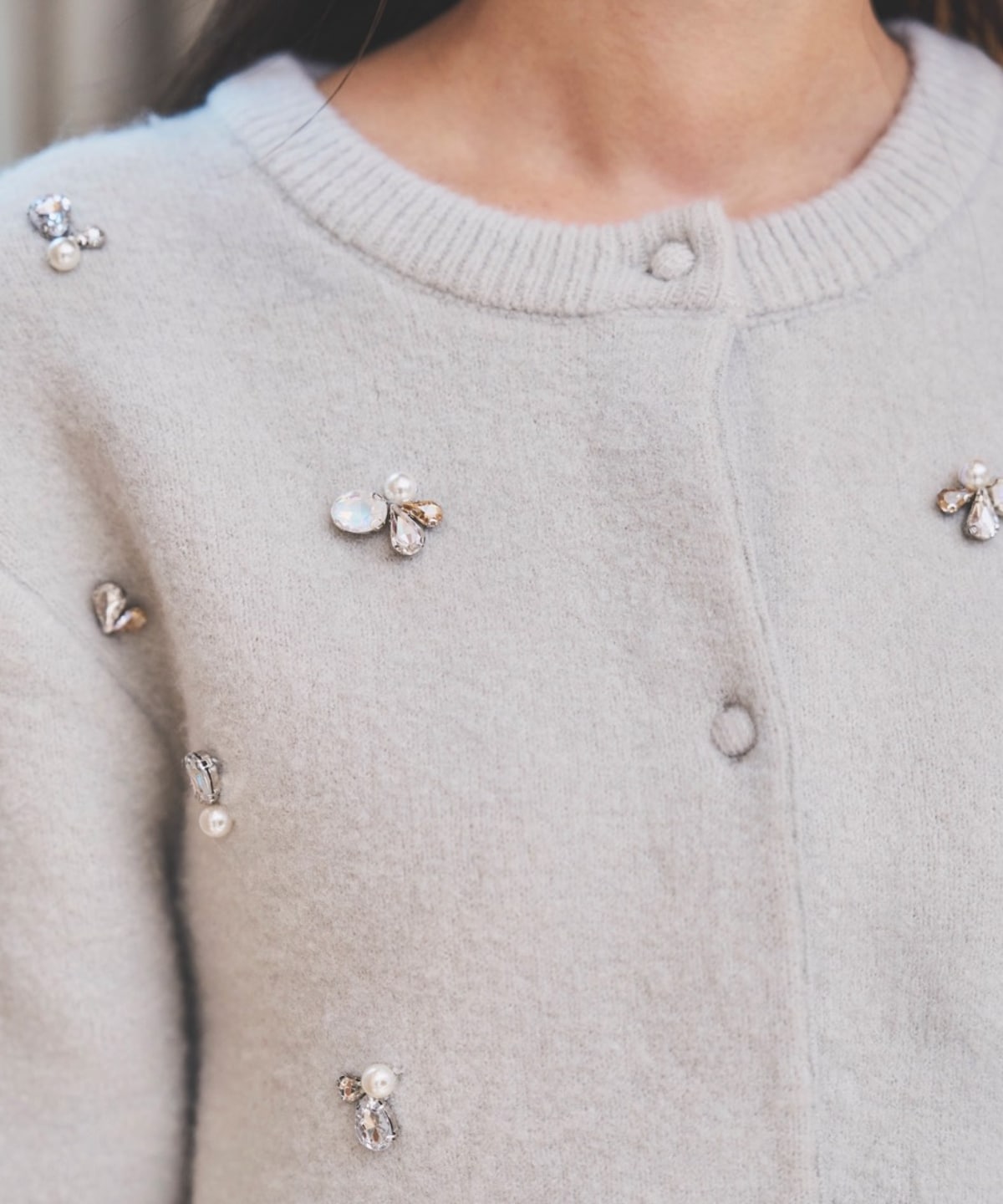 ビジュー付きニットカーディガン