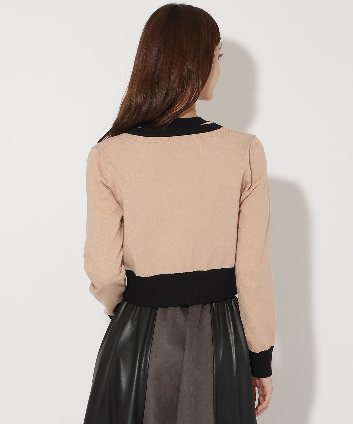 バイカラーアンサンブルニット