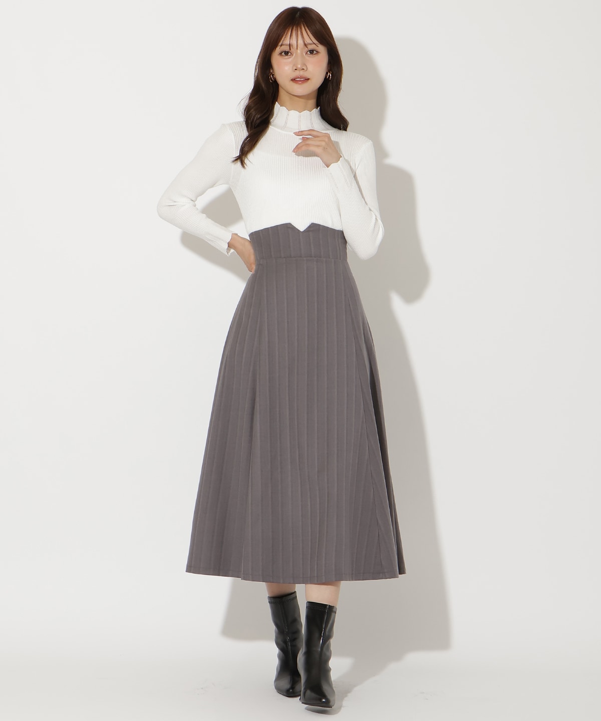 スカラハイネックニットプルオーバー