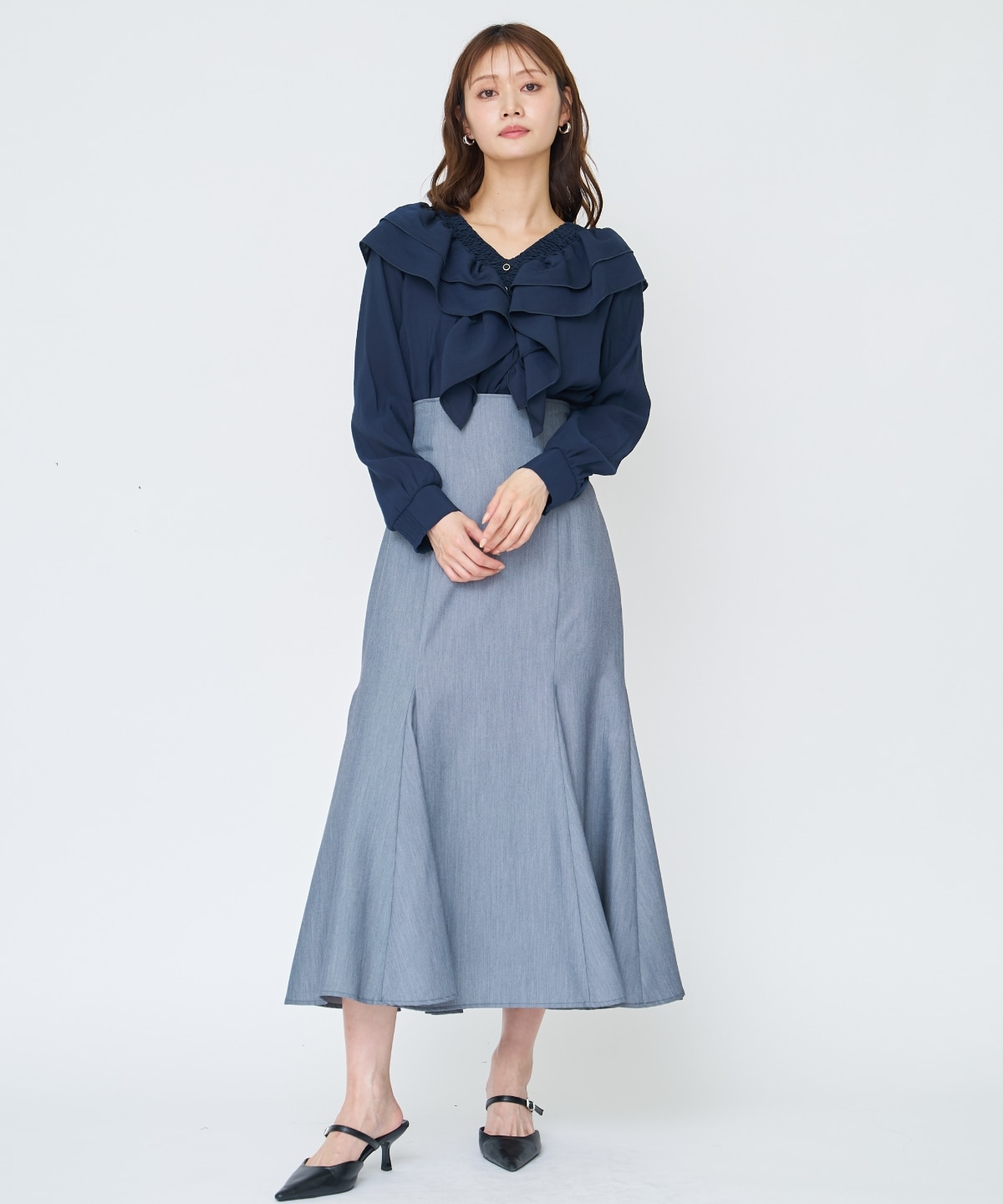 【先行予約受付中】シャーリングフリルブラウス