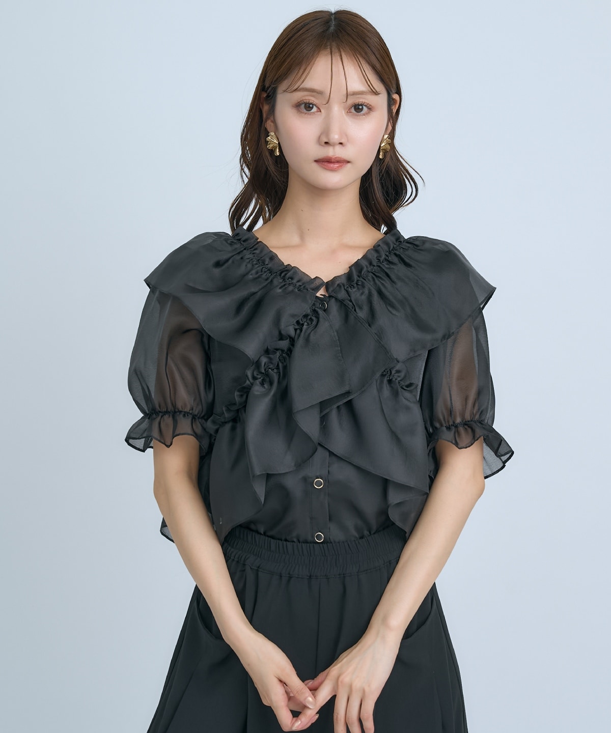 【先行予約受付中】フリルクロスシアーブラウス