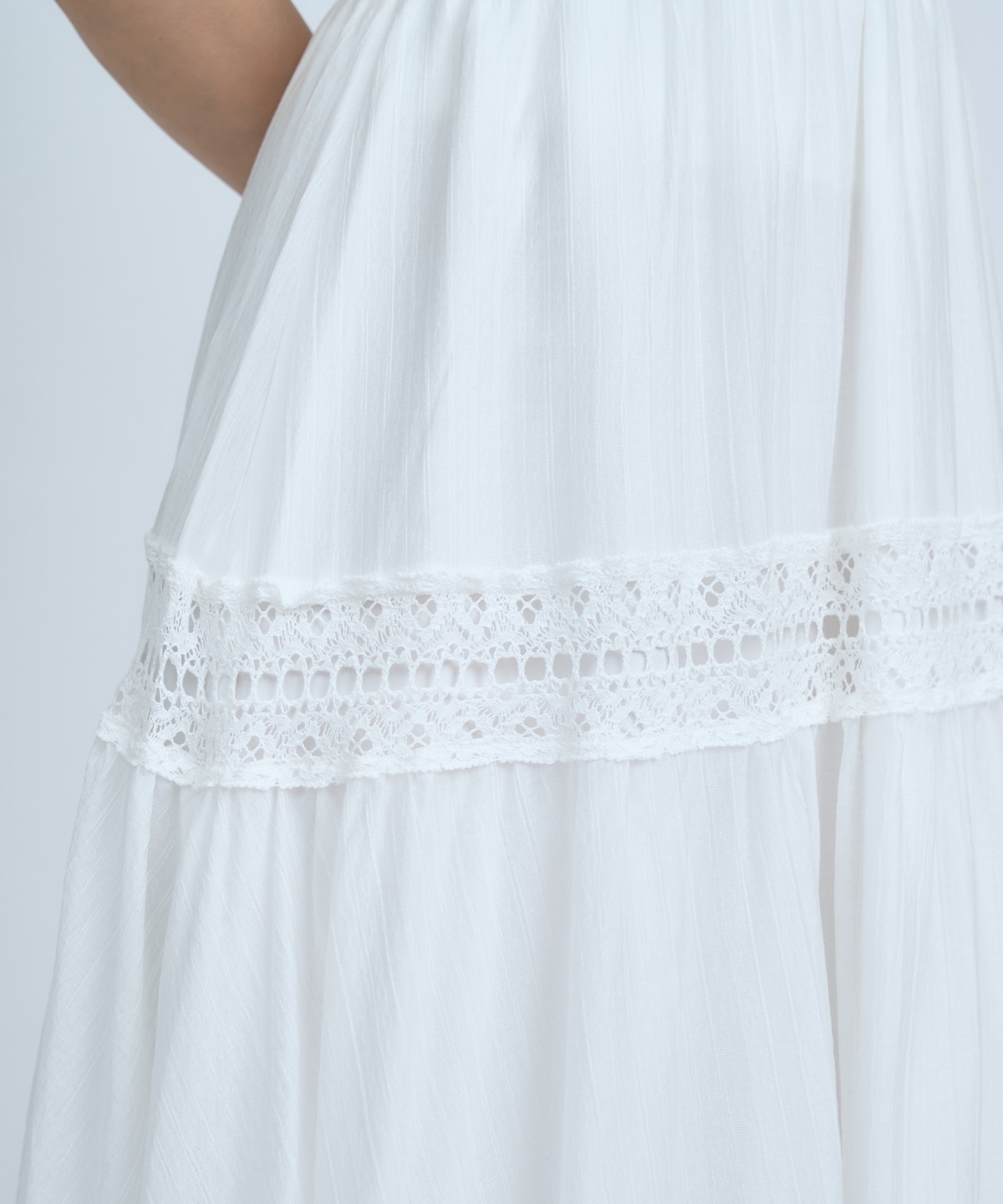 【先行予約受付中】フリルスリーブレースティアードワンピース