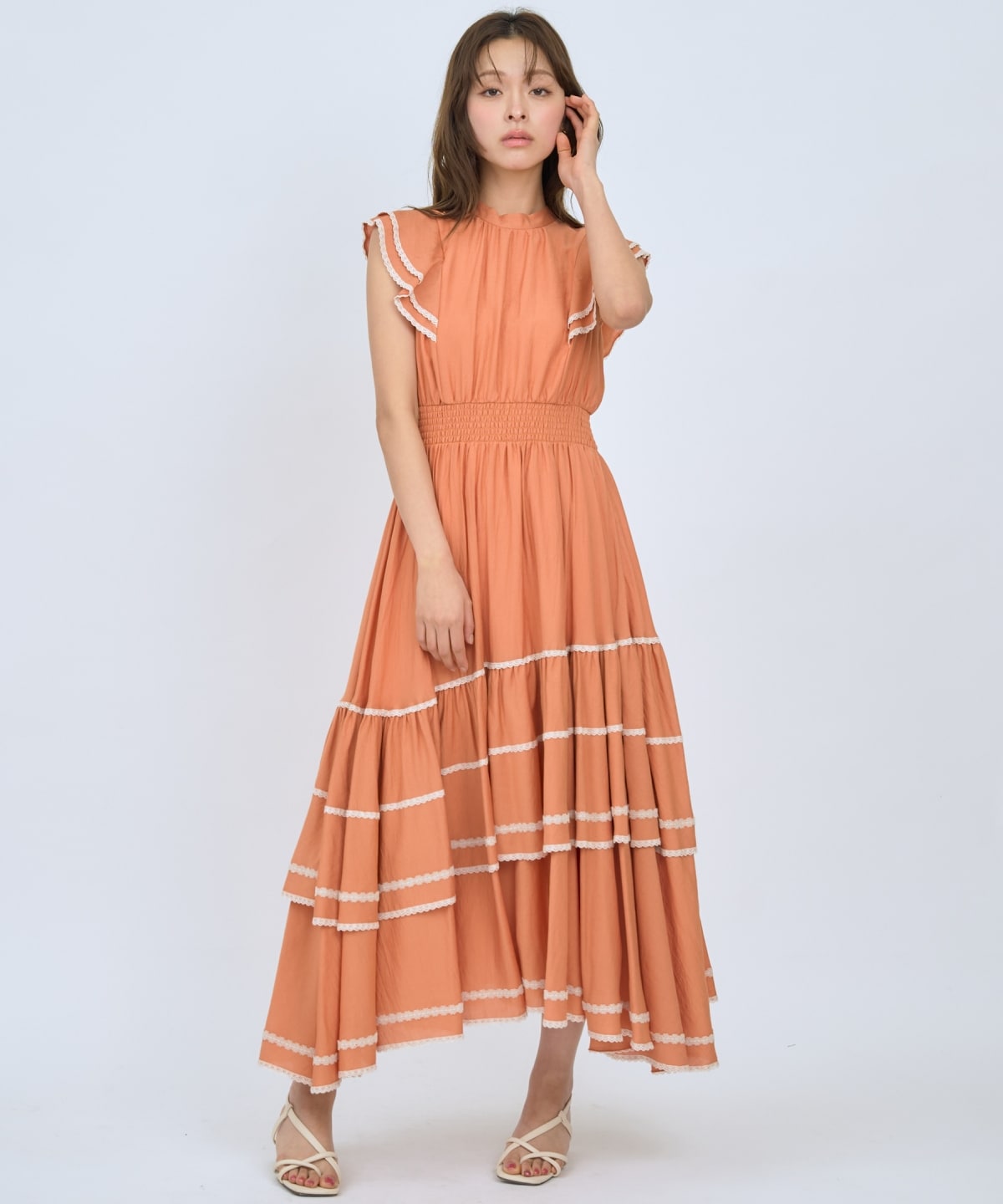 レーストリミングティアードワンピース