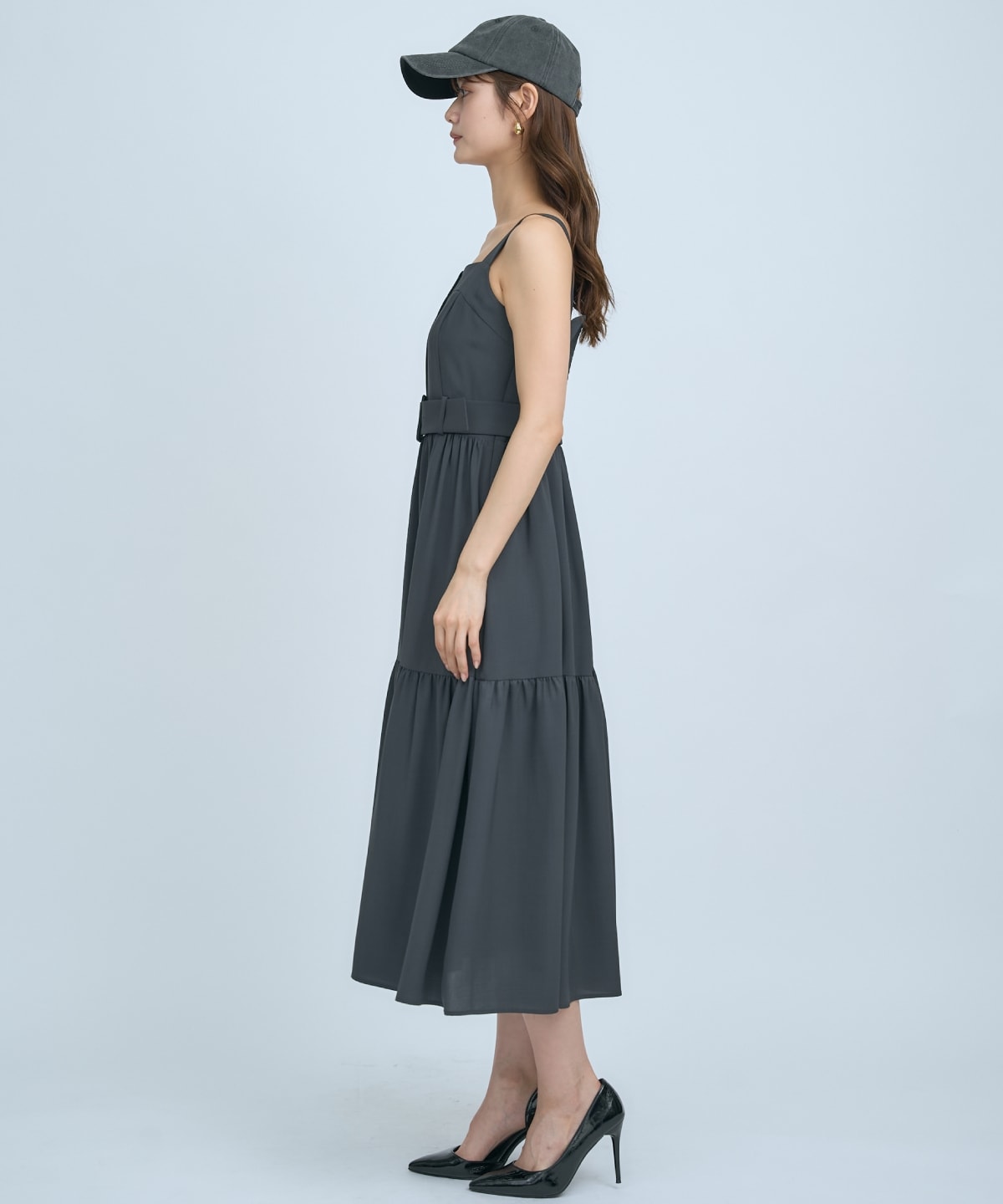 テーラードジレ×ティアードキャミワンピース