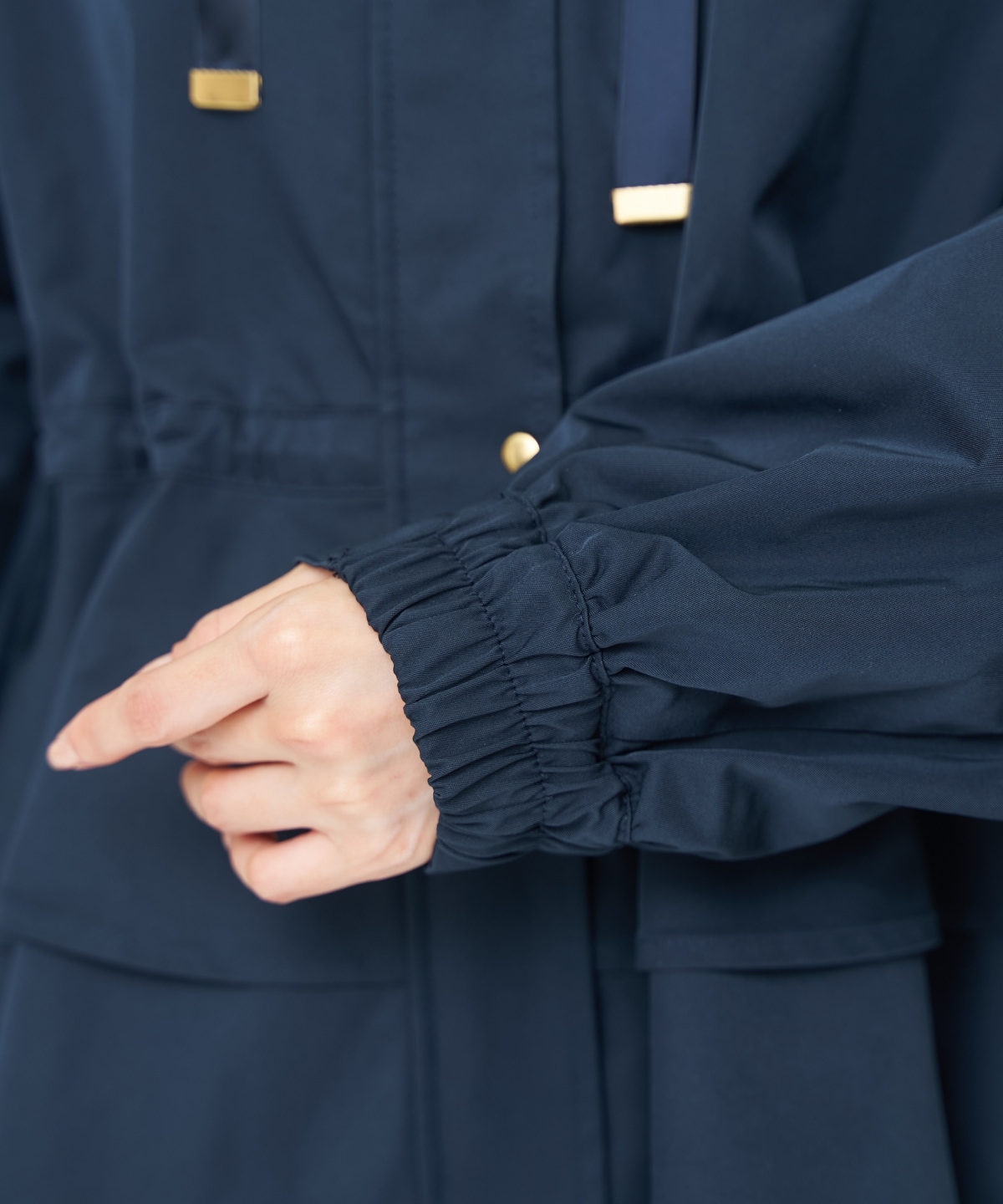 ペプラムマウンテンパーカー