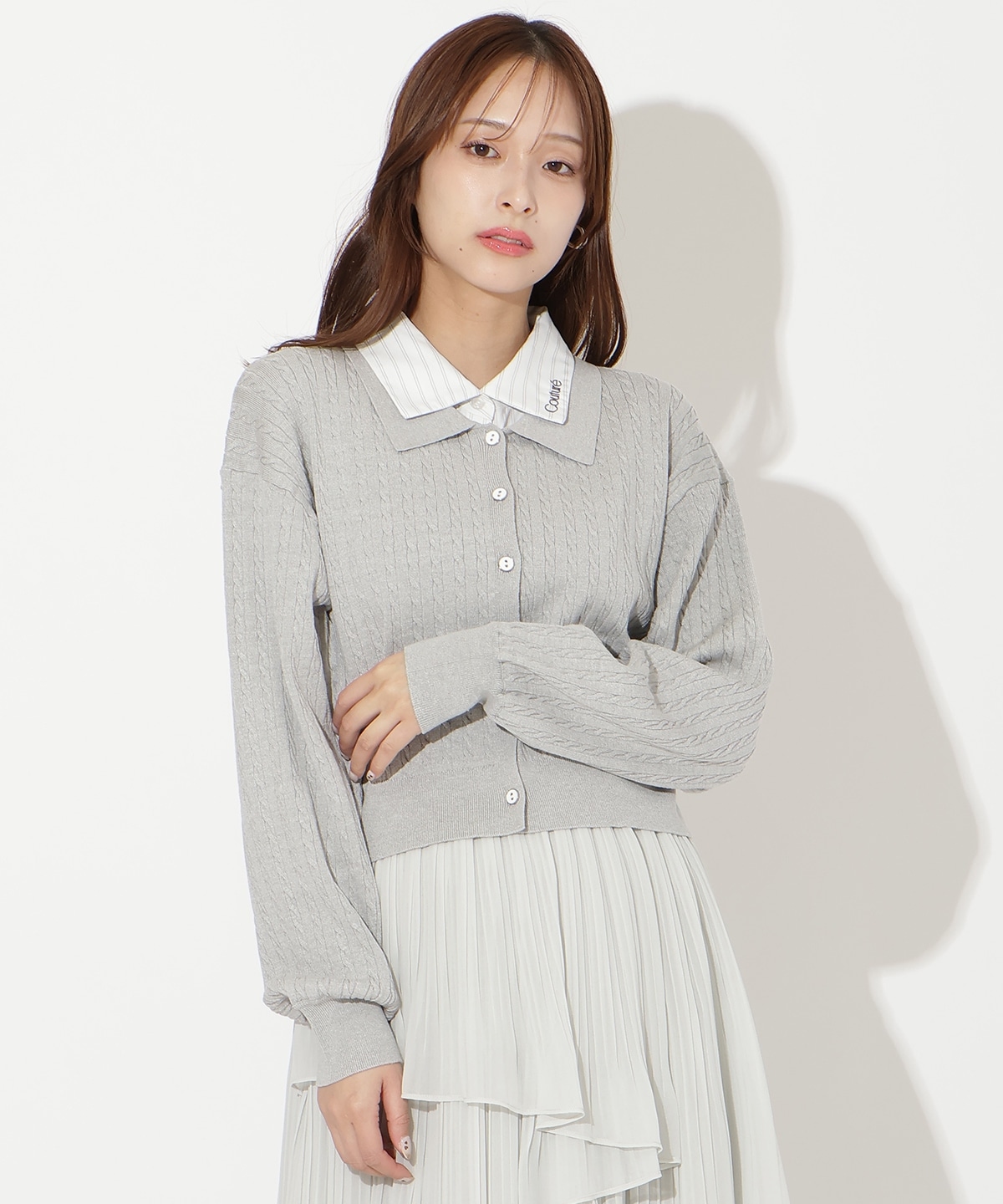 【先行予約受付中】シャツレイヤード風ケーブルカーディガン