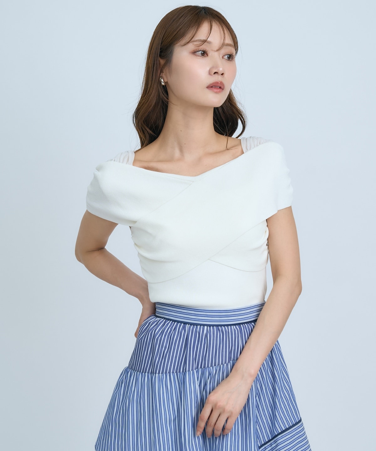 【先行予約受付中】クロスネックオフショルニットプルオーバー