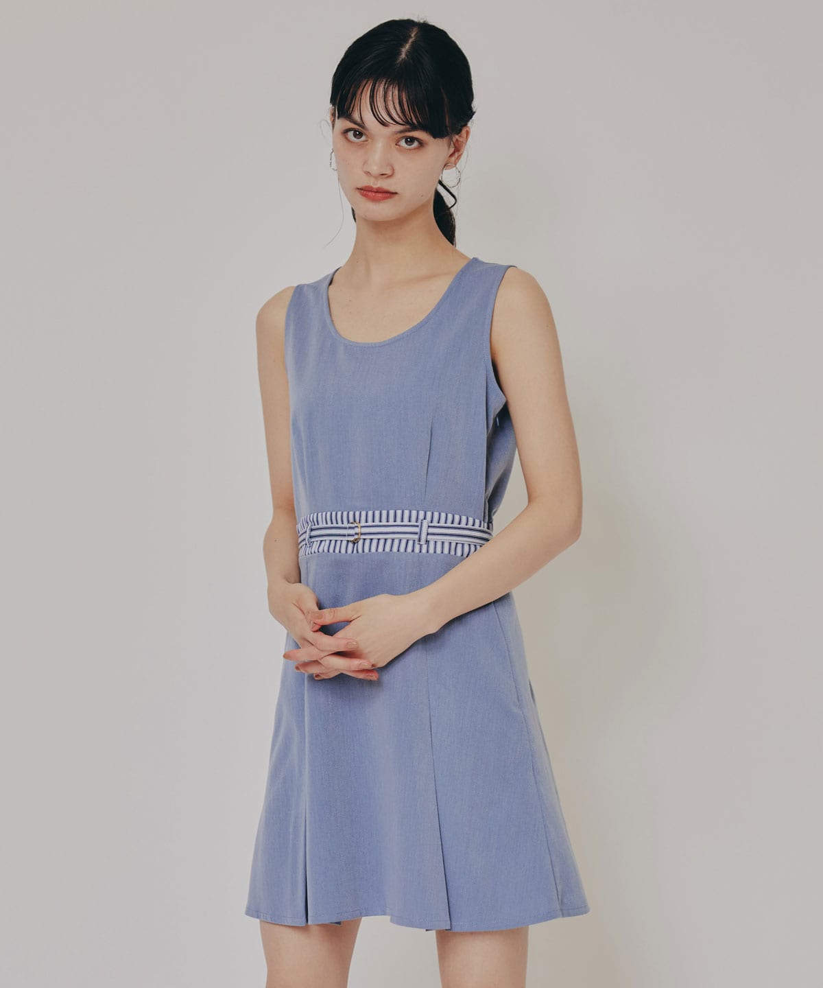 ストライプアクセントショートジャケット×ワンピース