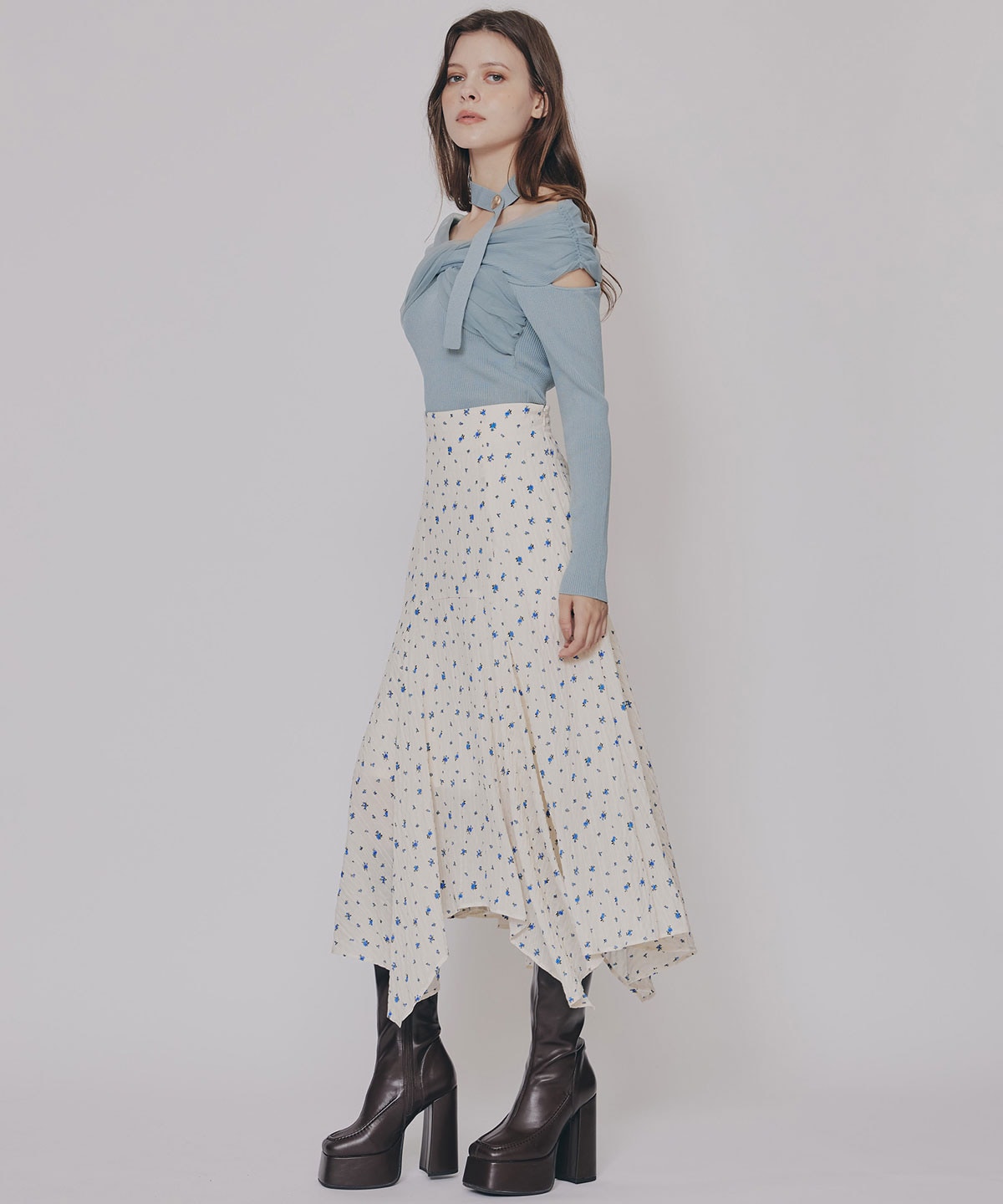 ミニフラワーイレヘムロングスカート