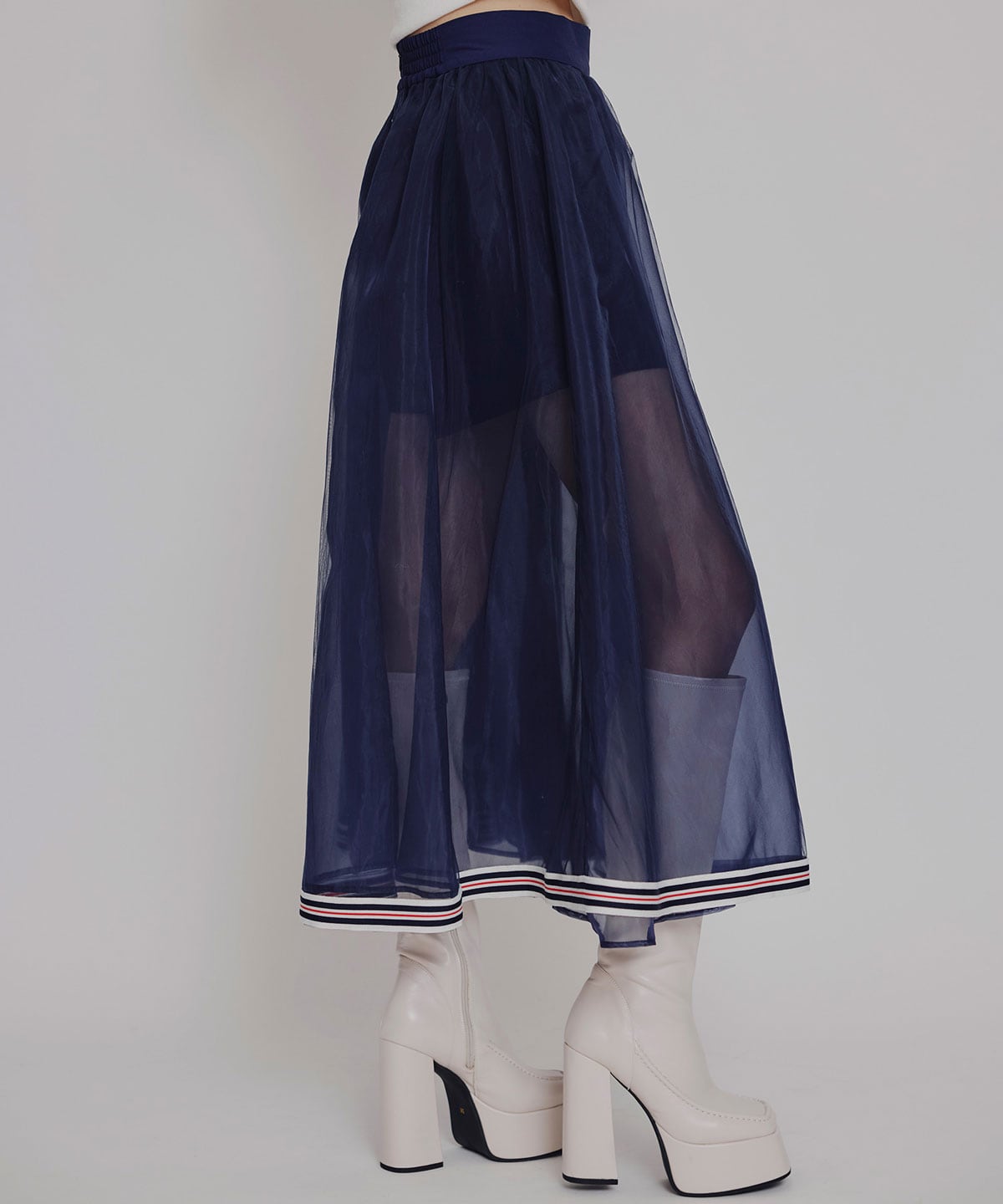 ［FILA×REDYAZEL］チュールレイヤードショートパンツ×トリコロールラインスリットロングスカート