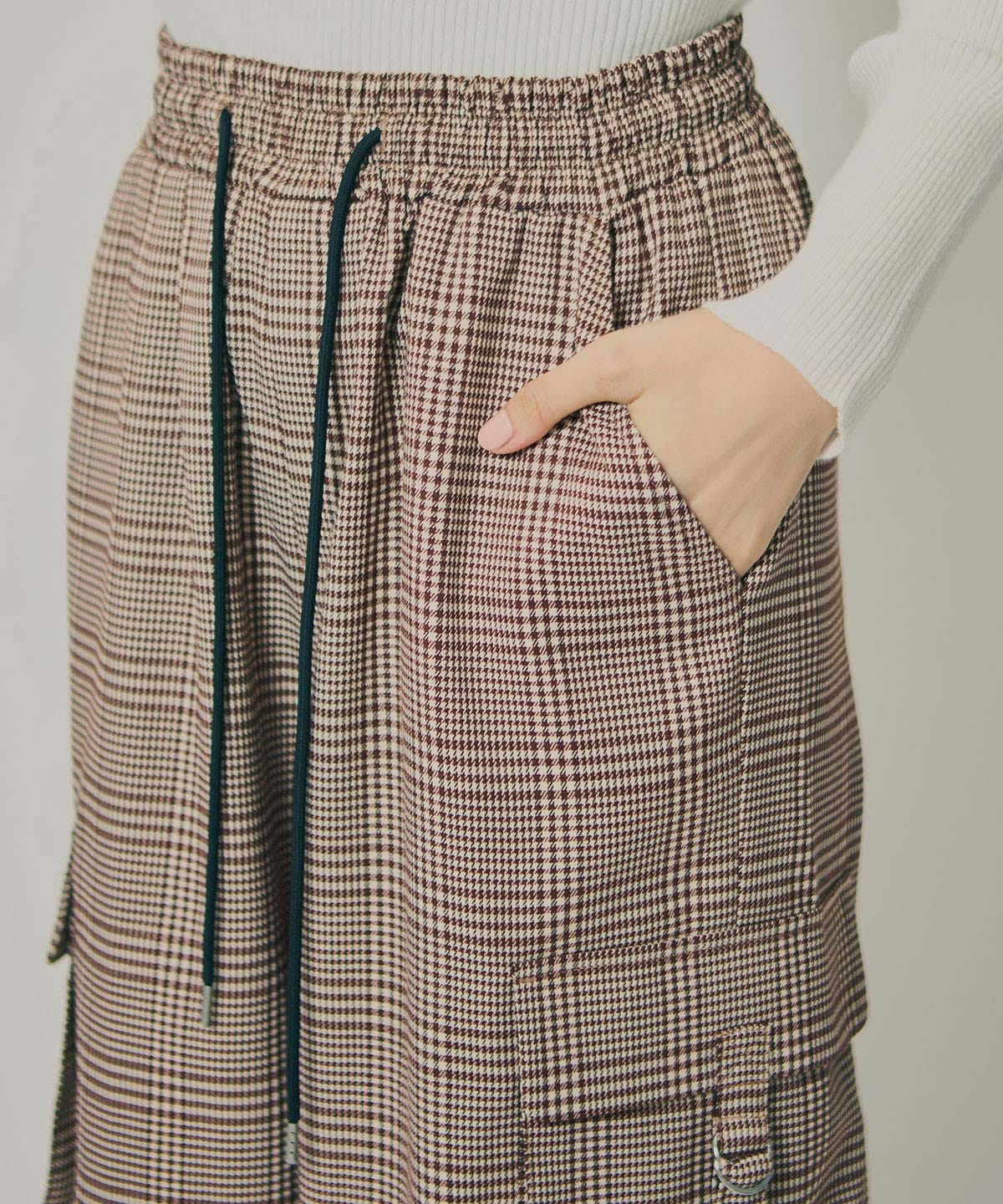 タブポケットカーゴパンツ