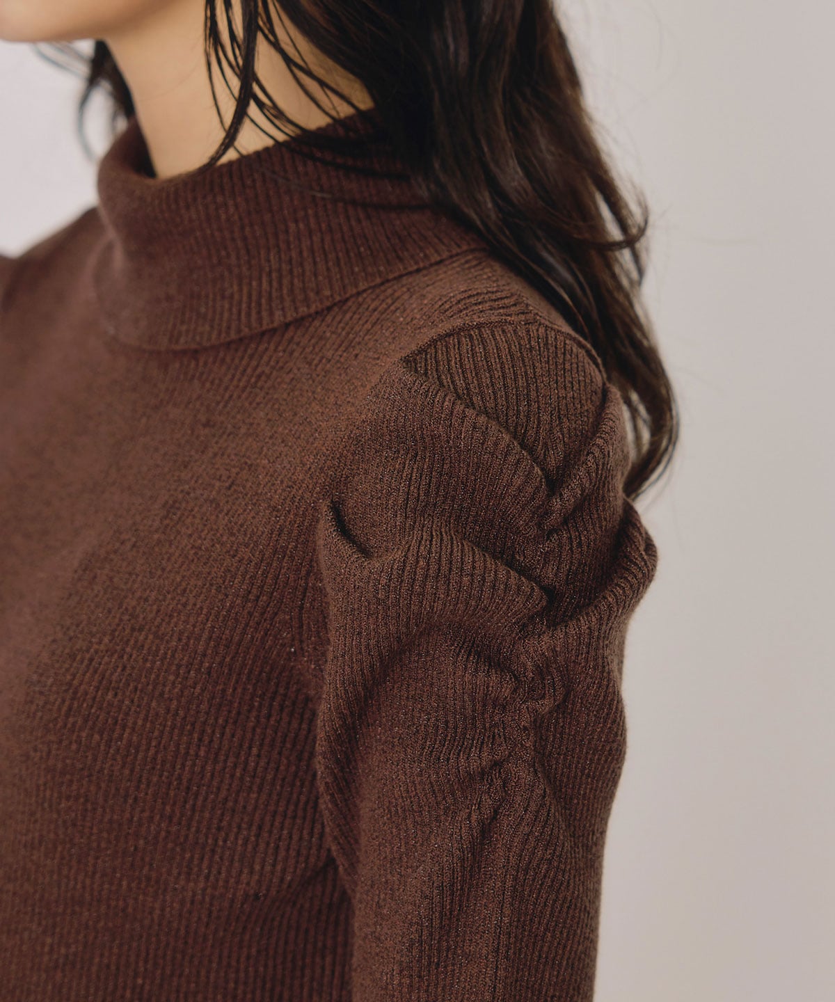 ラメタートルニットプルオーバー