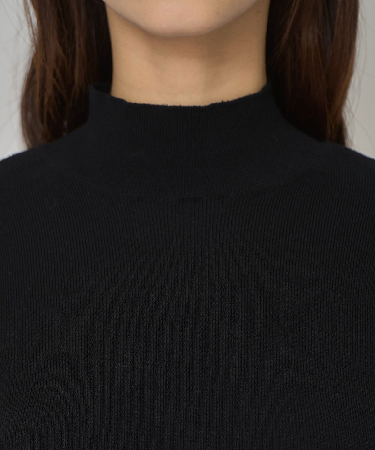 2WAYハイネックボタンニットトップス