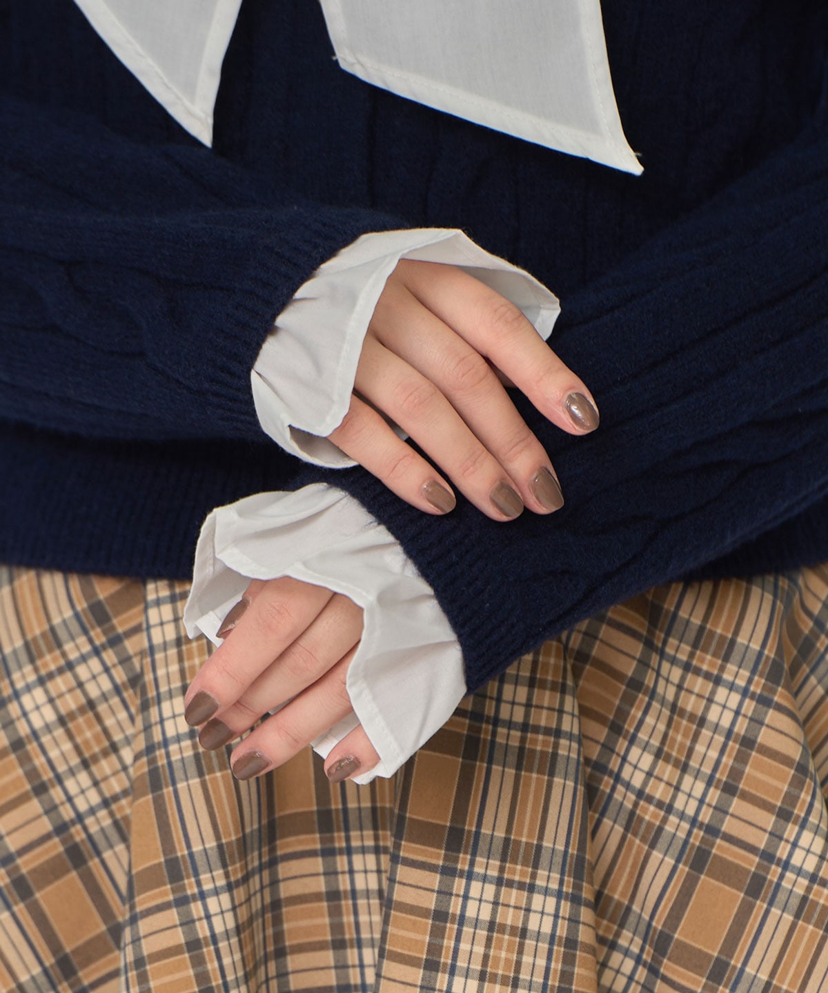 ボウタイケーブルニットプルオーバー