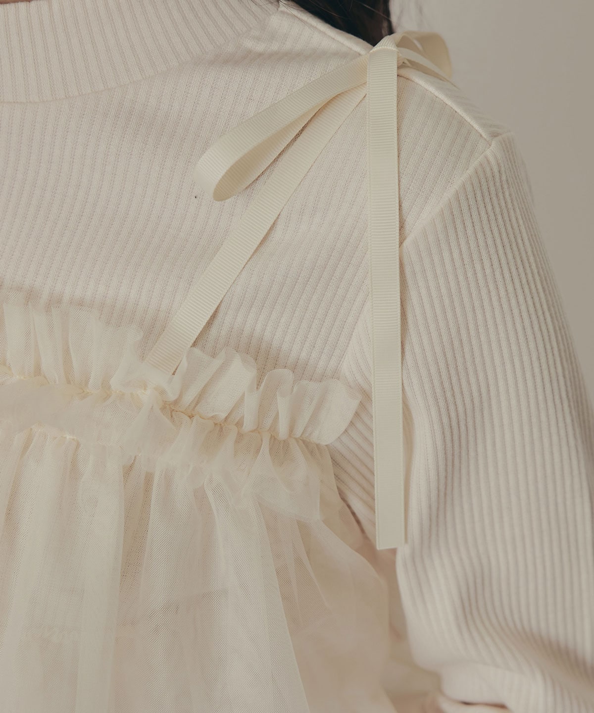 リボンチュールフリルビスチェニットトップス