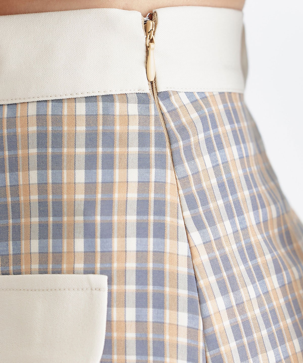 プレッピーネクタイチェックブラウス×プリーツミニスカートセットアップ