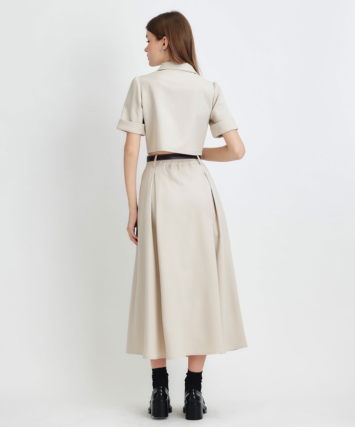 ショートジャケット×フレアロングスカートセットアップ