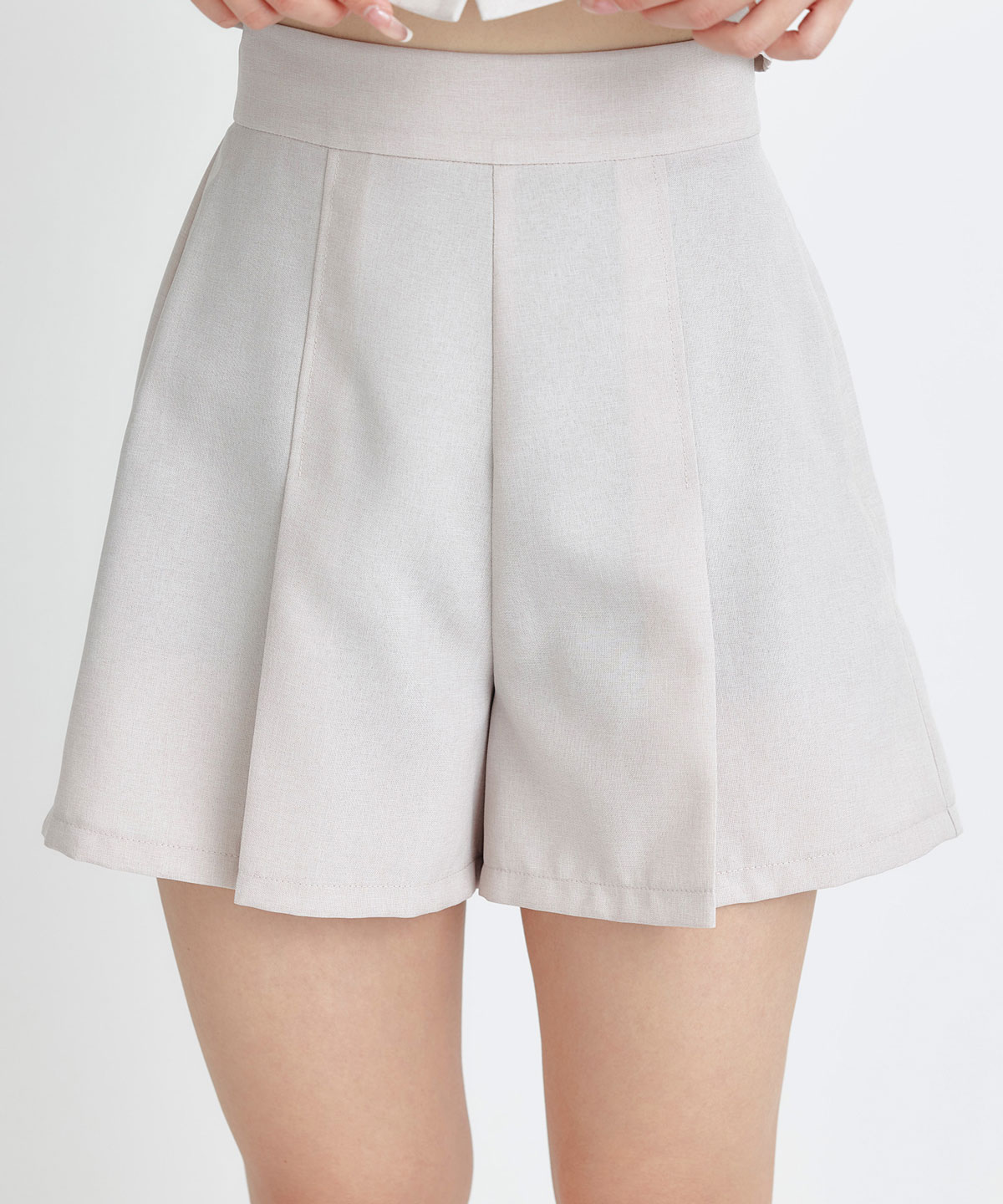 マルチリボンジャケット×ショートパンツセットアップ