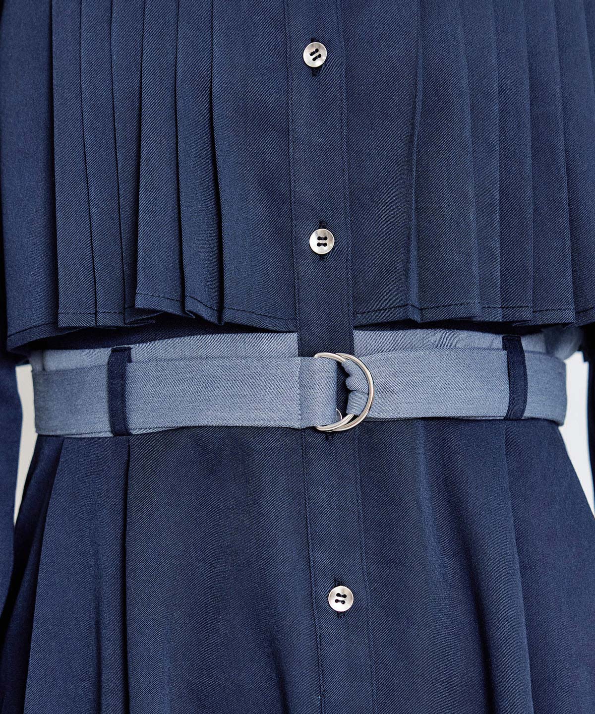 フロントプリーツリボンタイフレアロングワンピース