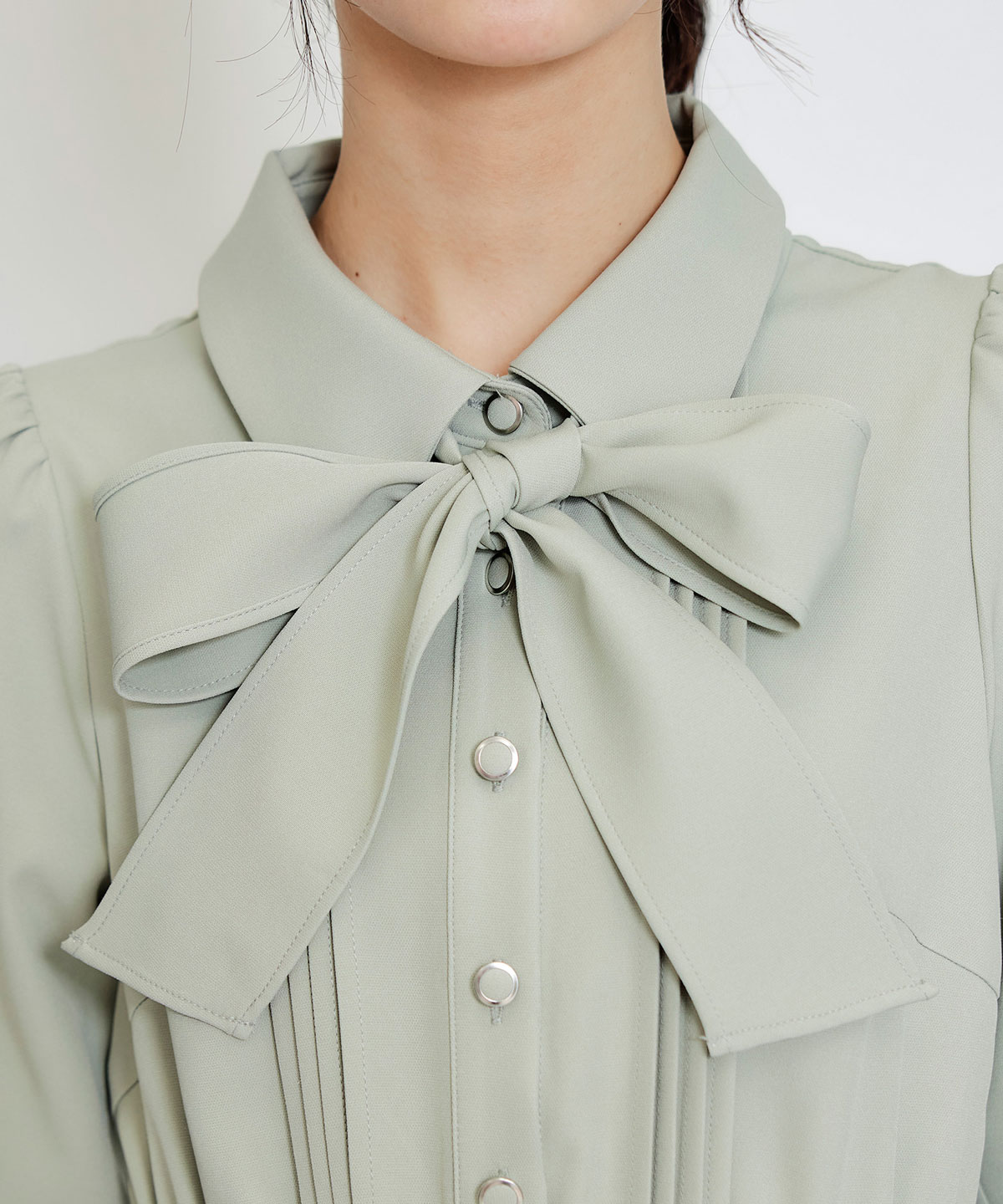 リボンタイプリーツロングシャツワンピース