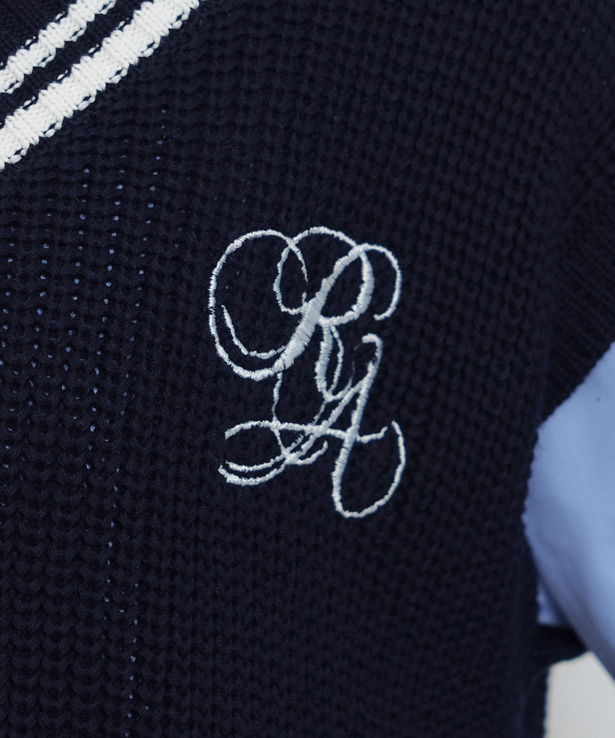 カレッジライクラインベスト×シャツブラウス