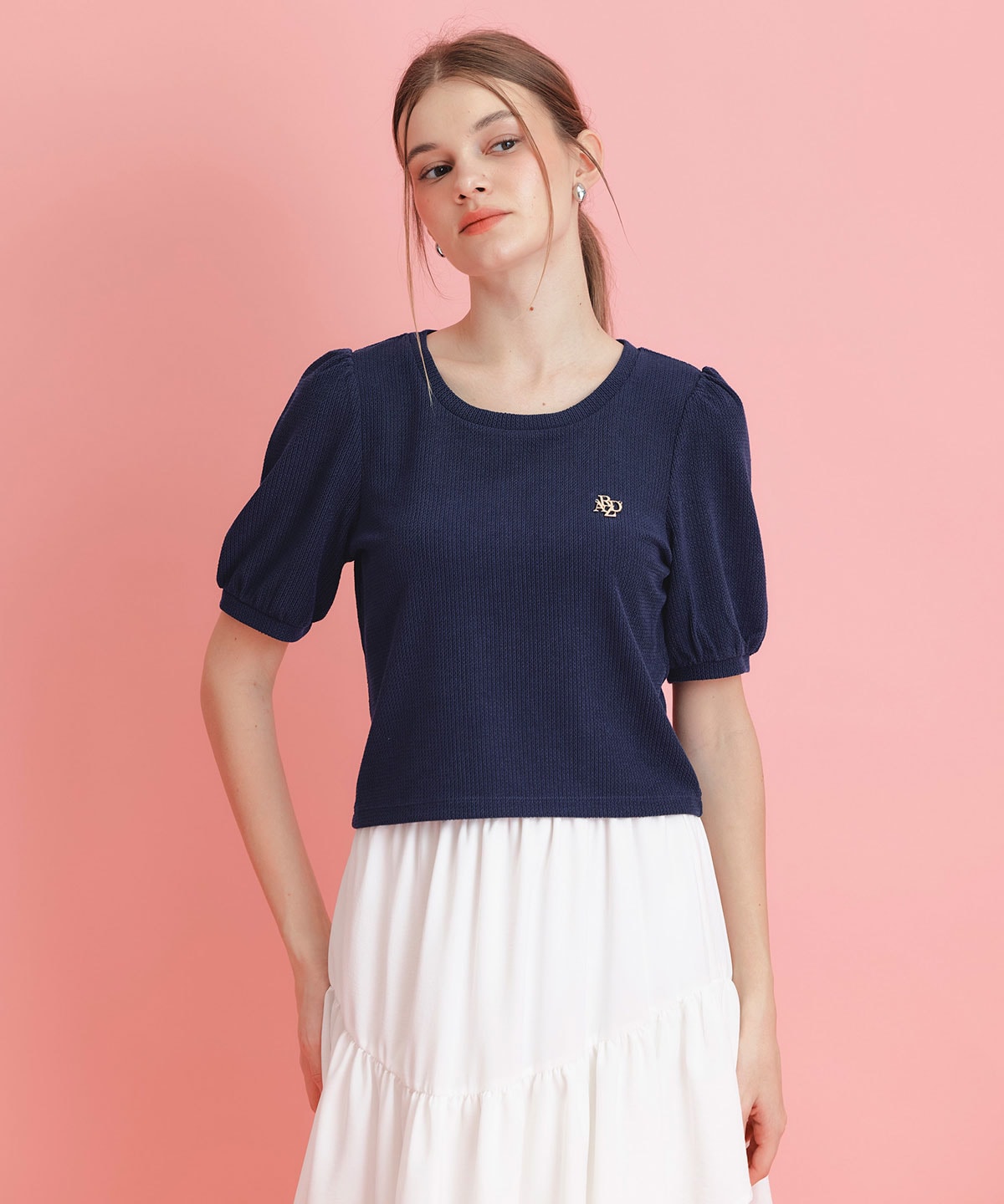 ジャガードカットロゴプルオーバー