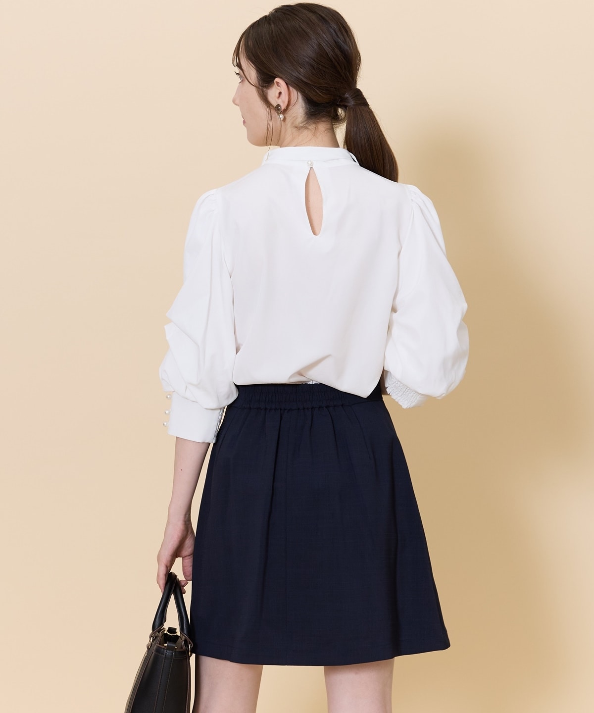 AUTUMNタックスリーブボウタイブラウス