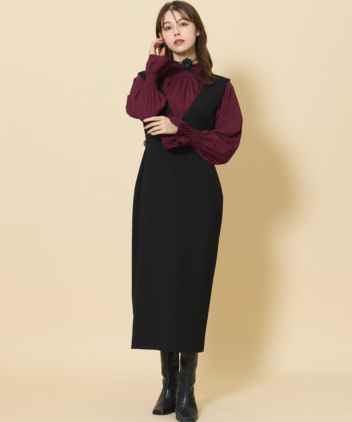 サイドビットVネックジャンパースカート