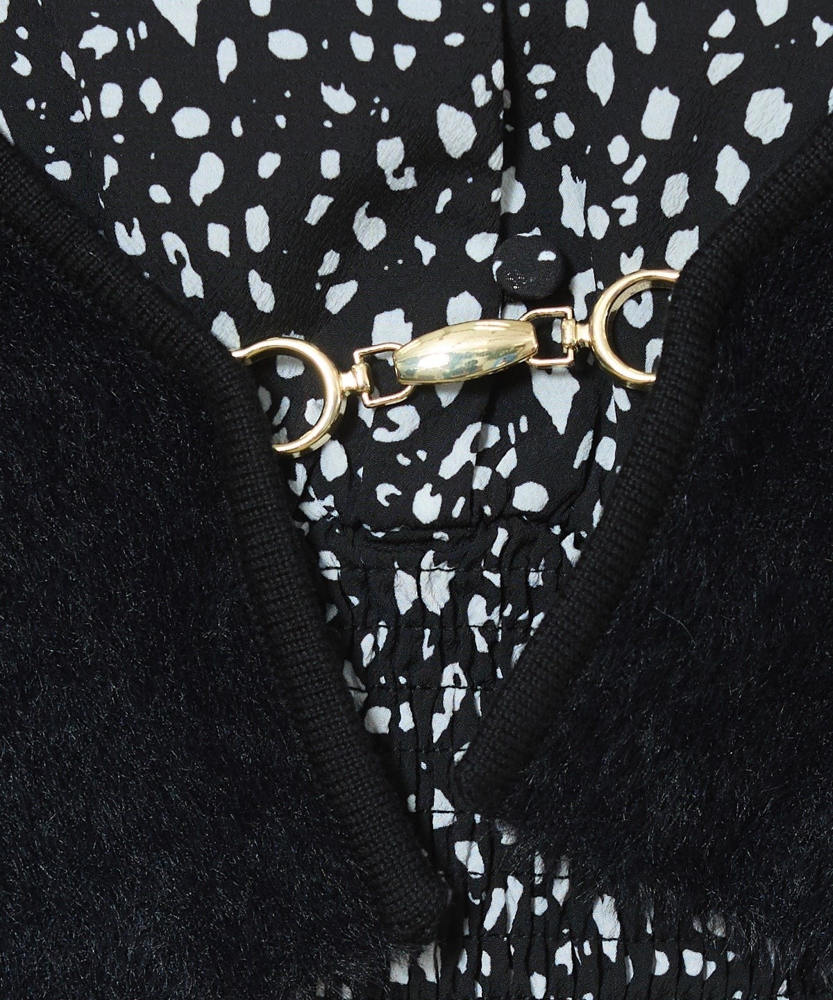 ふわふわシャギーボレロカーディガン