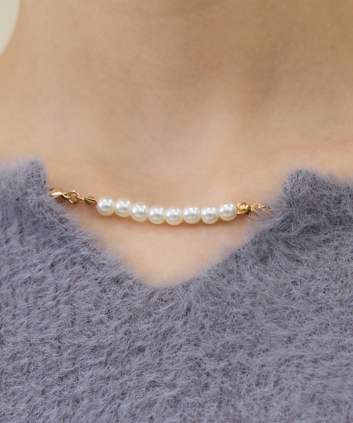 ショートフェザーパールキーネックニットプルオーバー