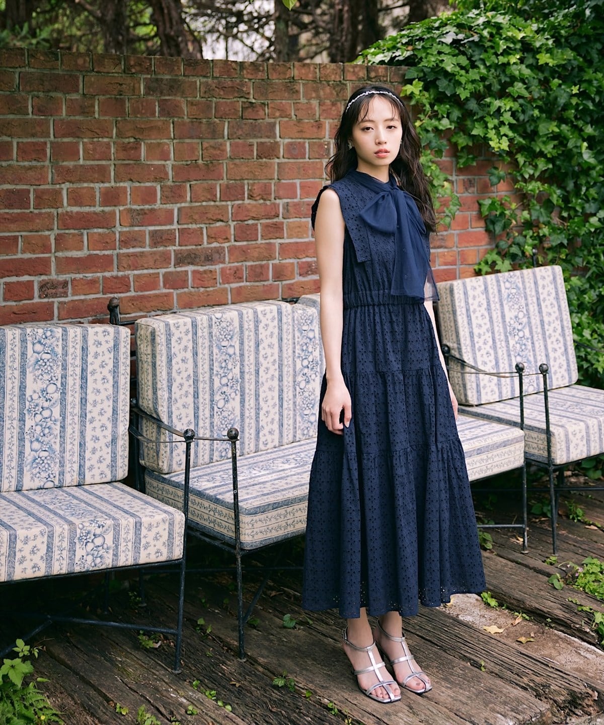 アイレットレース×チュールボウタイワンピース