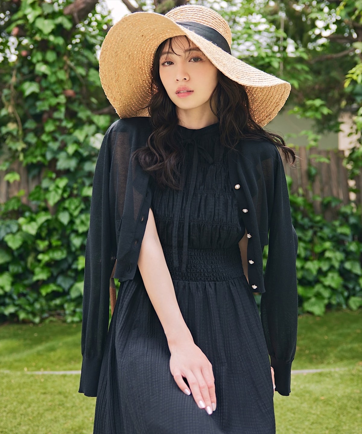 Vネックラメシアーフラップニットカーディガン