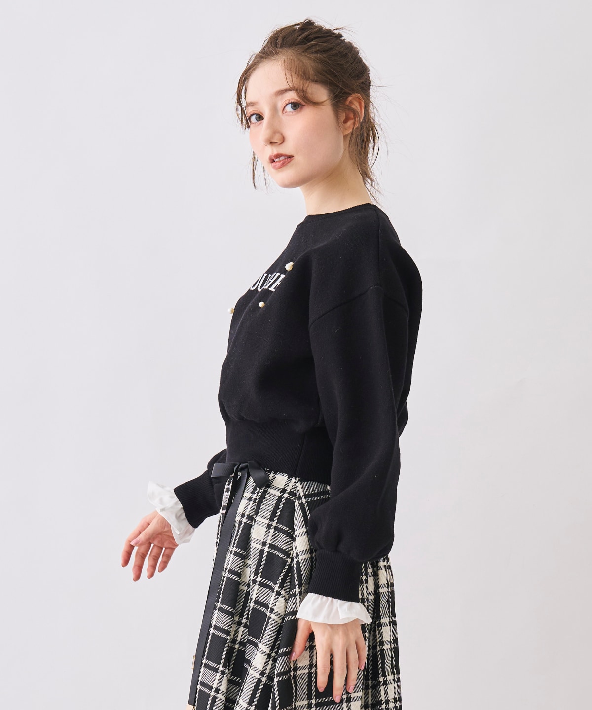 【12/5(Fri)予約開始】フリル袖ロゴニット