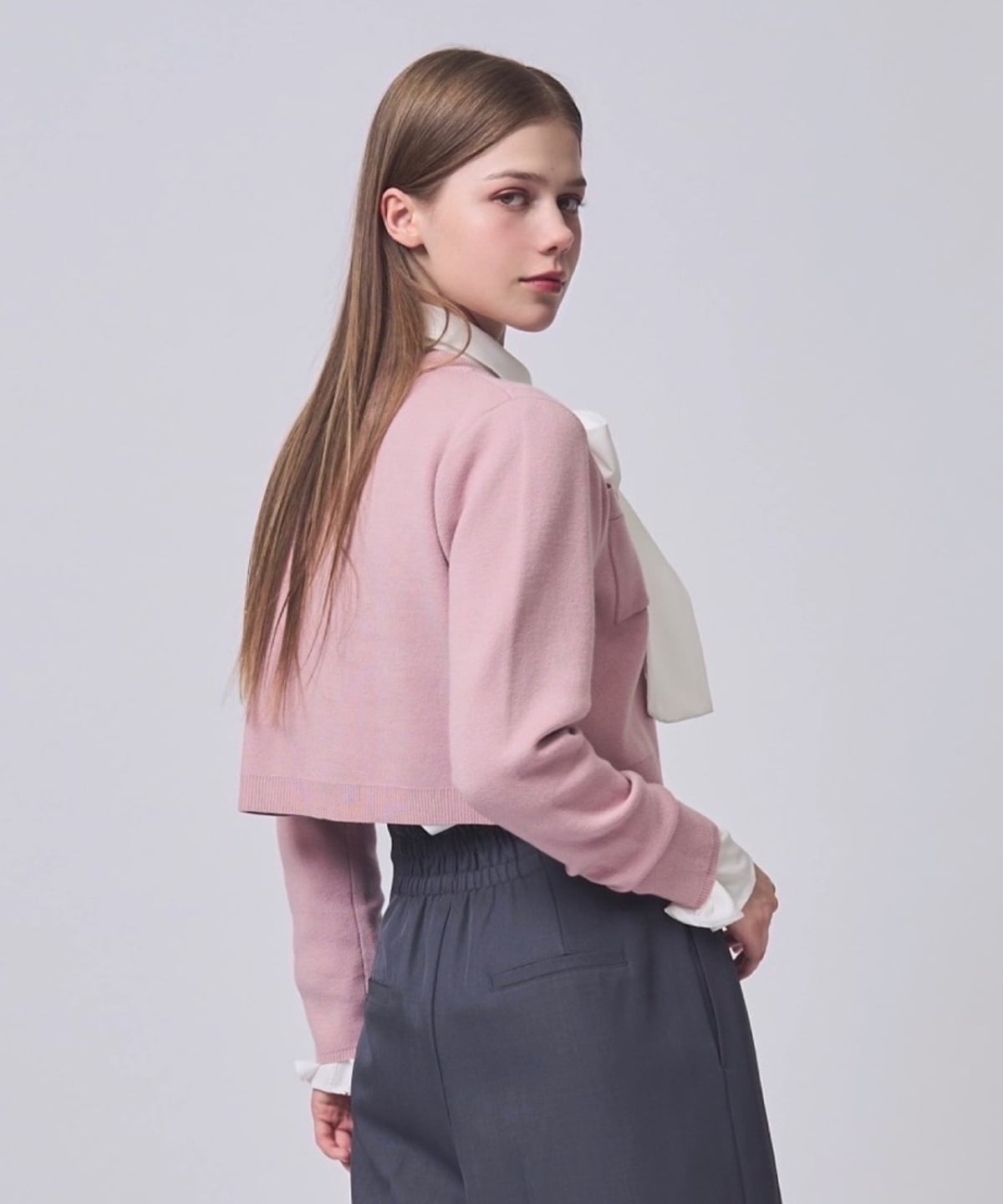 【1/30(Fri)発売開始】金ボタンクルーネックカーディガン