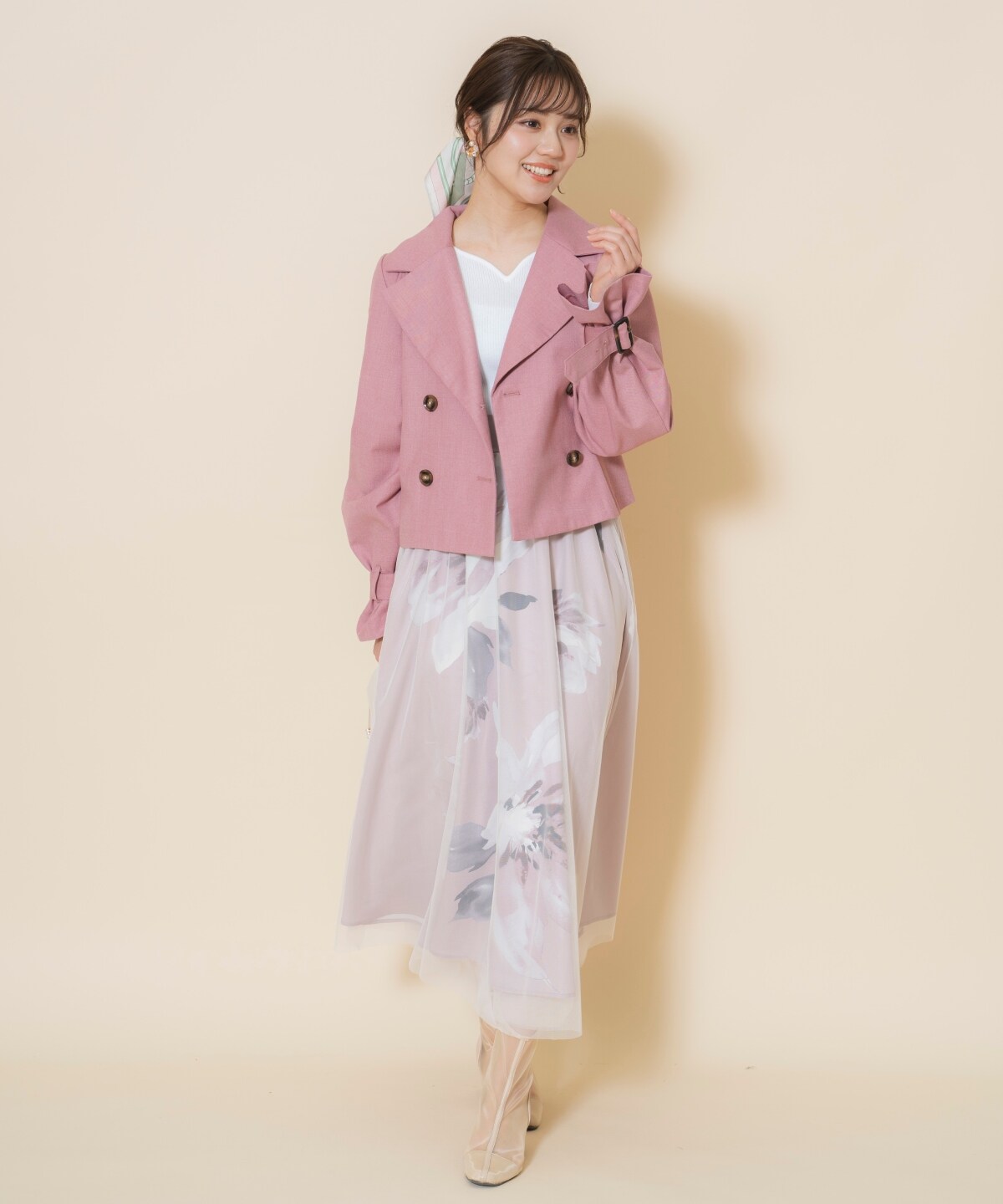 ギャザー袖ショートトレンチ