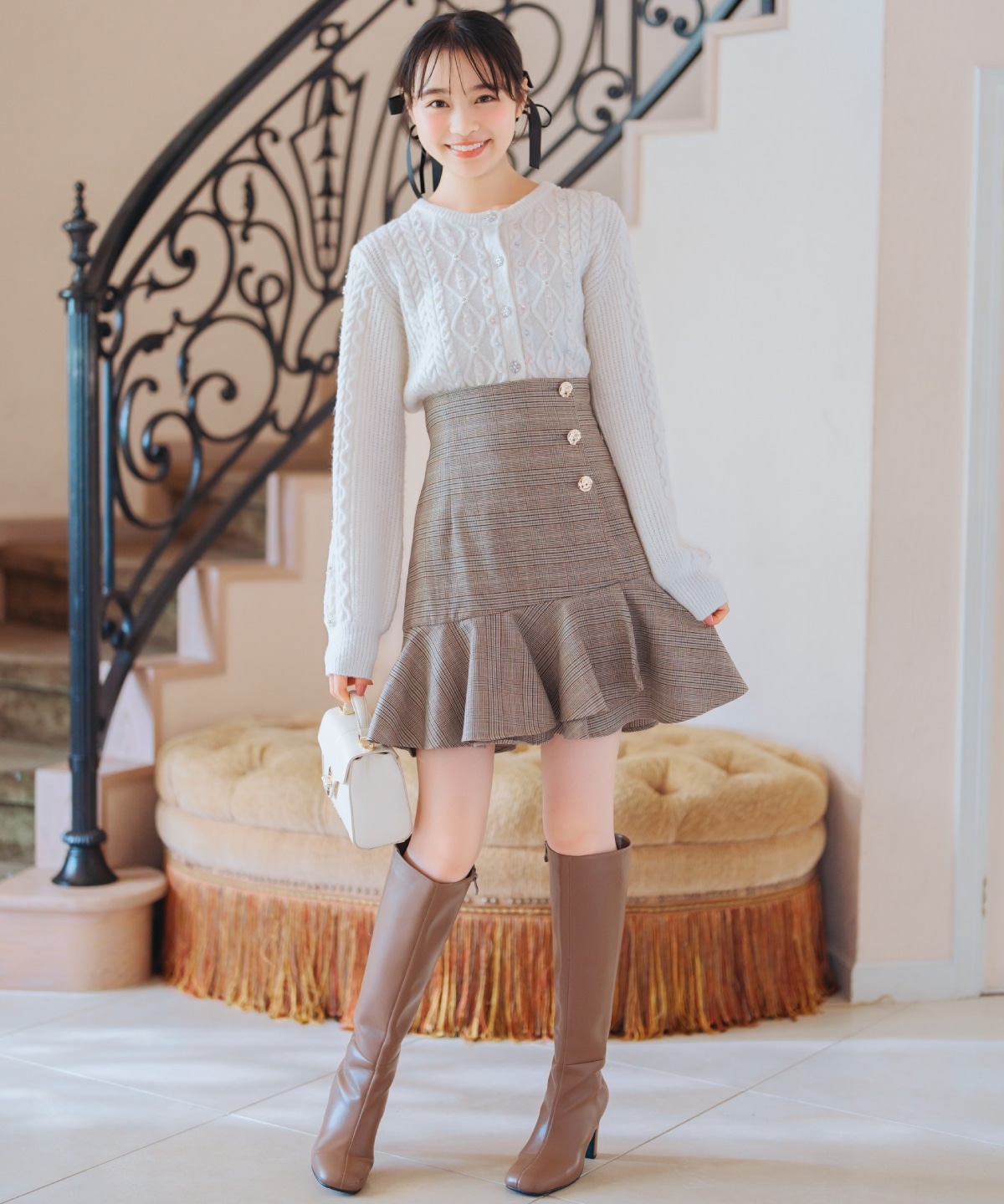 アシメヘムフレアミニスカート