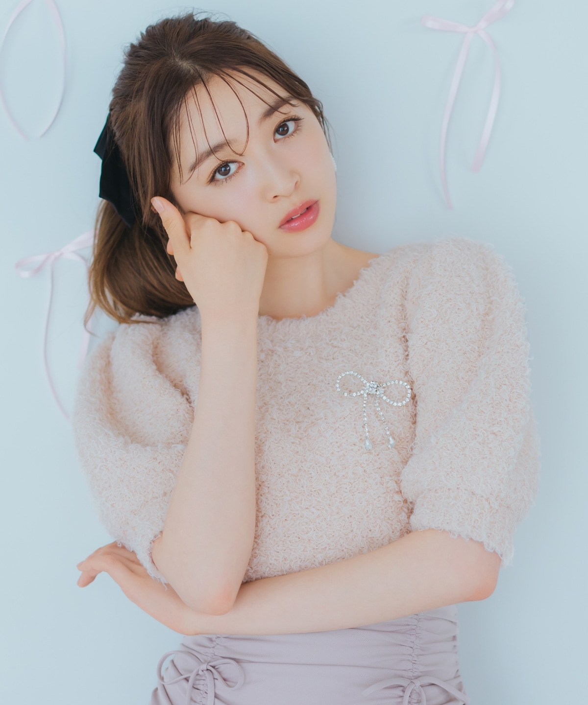 リボンブローチ付きテディヤーンニット