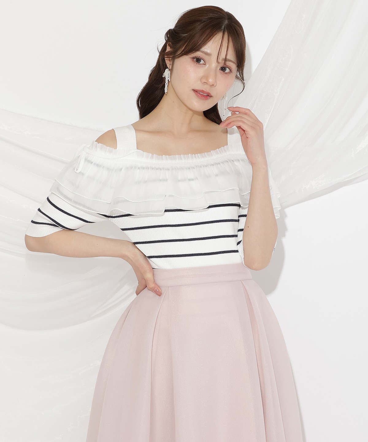 シアーボリュームフリルニットプルオーバー