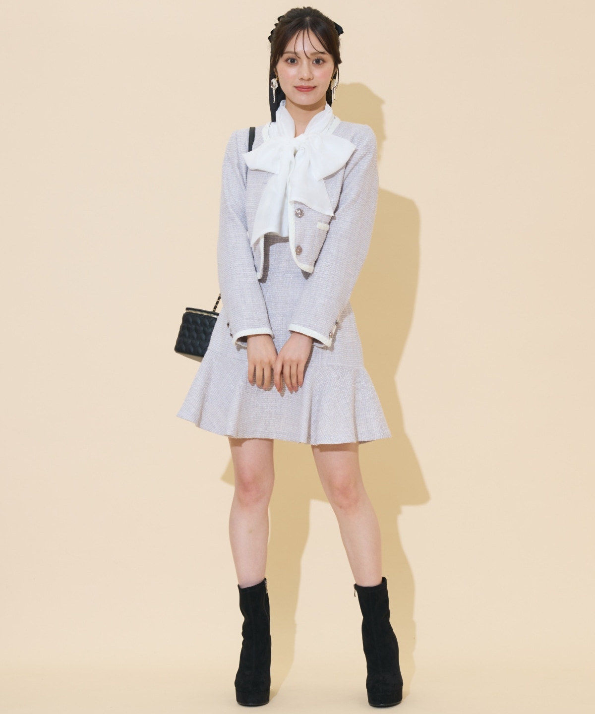 厚底ショートブーツ