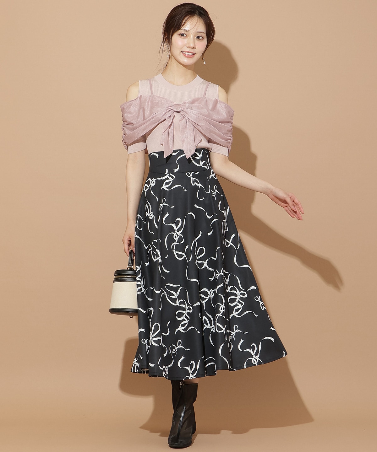 リボンプリントフレアスカート