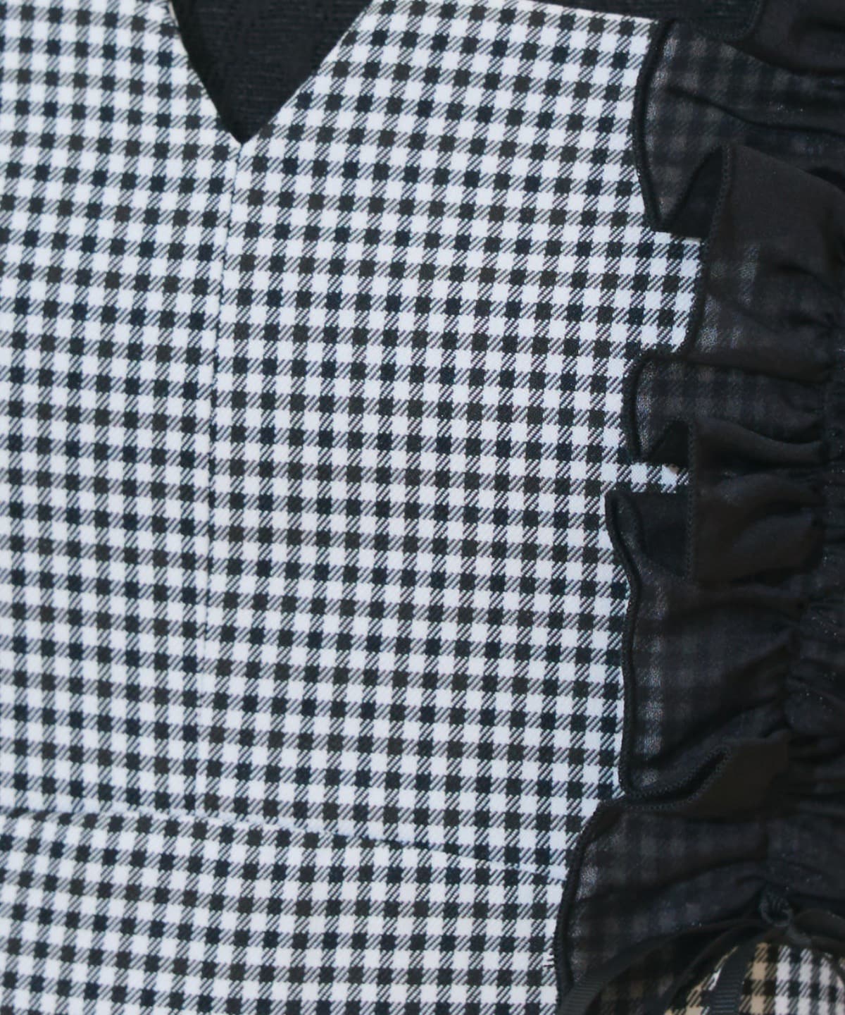 フリルショルダーマーメイドワンピース