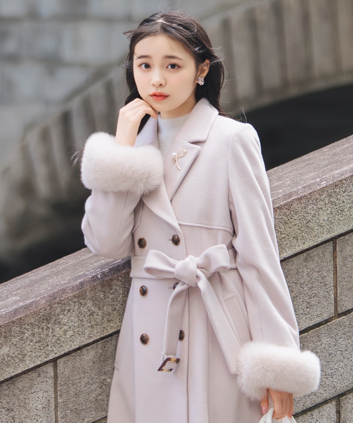 リアルファー付きウールフレアコート