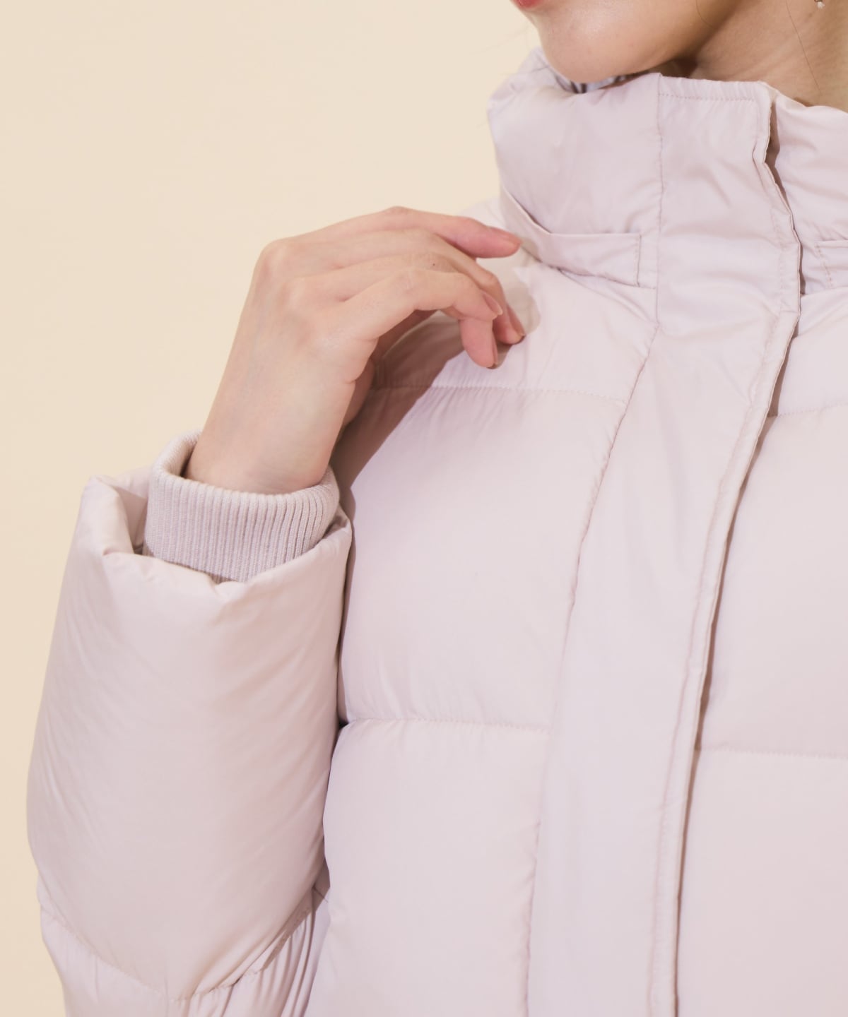 ファー付きショートダウン