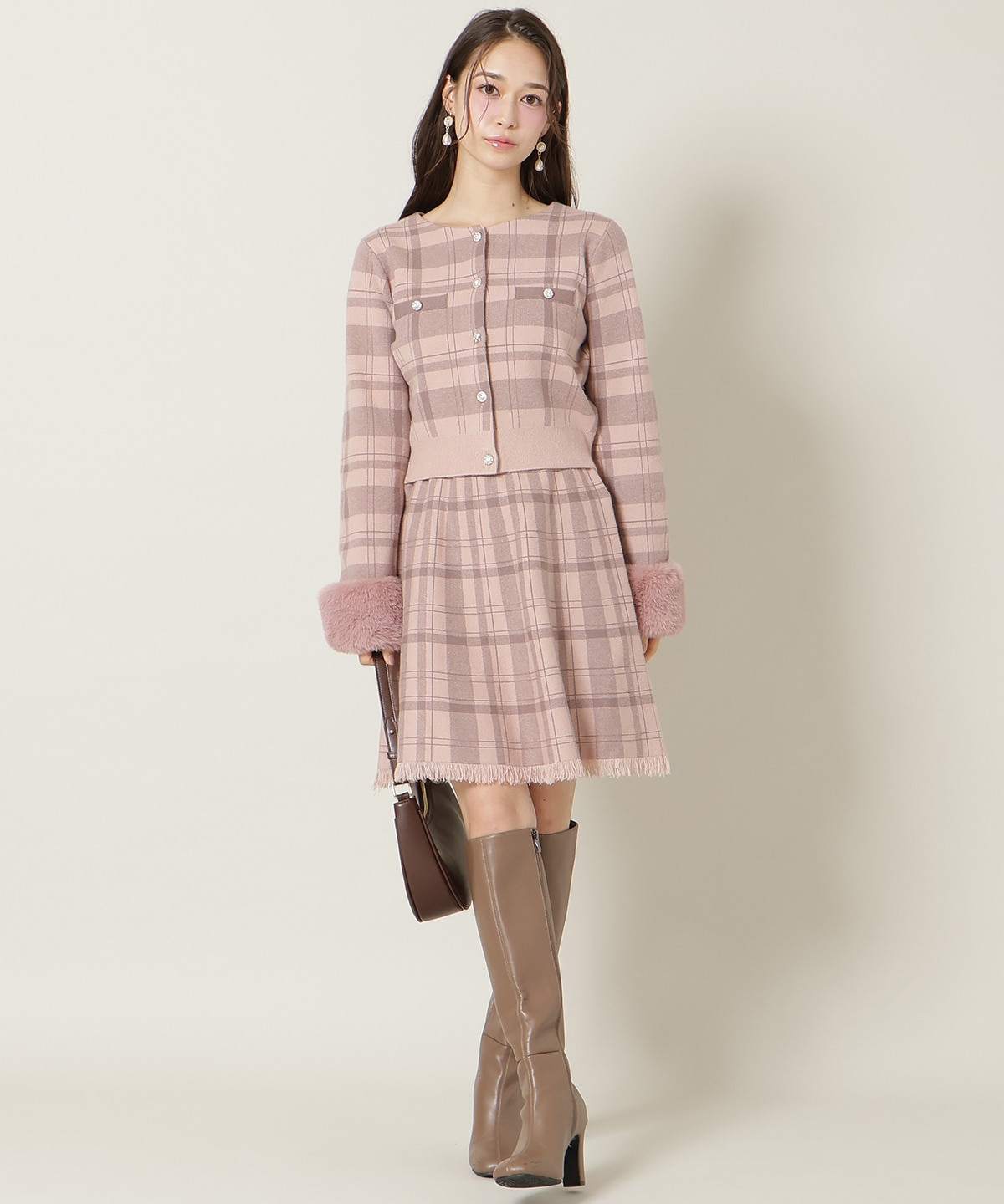 【新色追加】チェック柄ファーカフスカーディガン